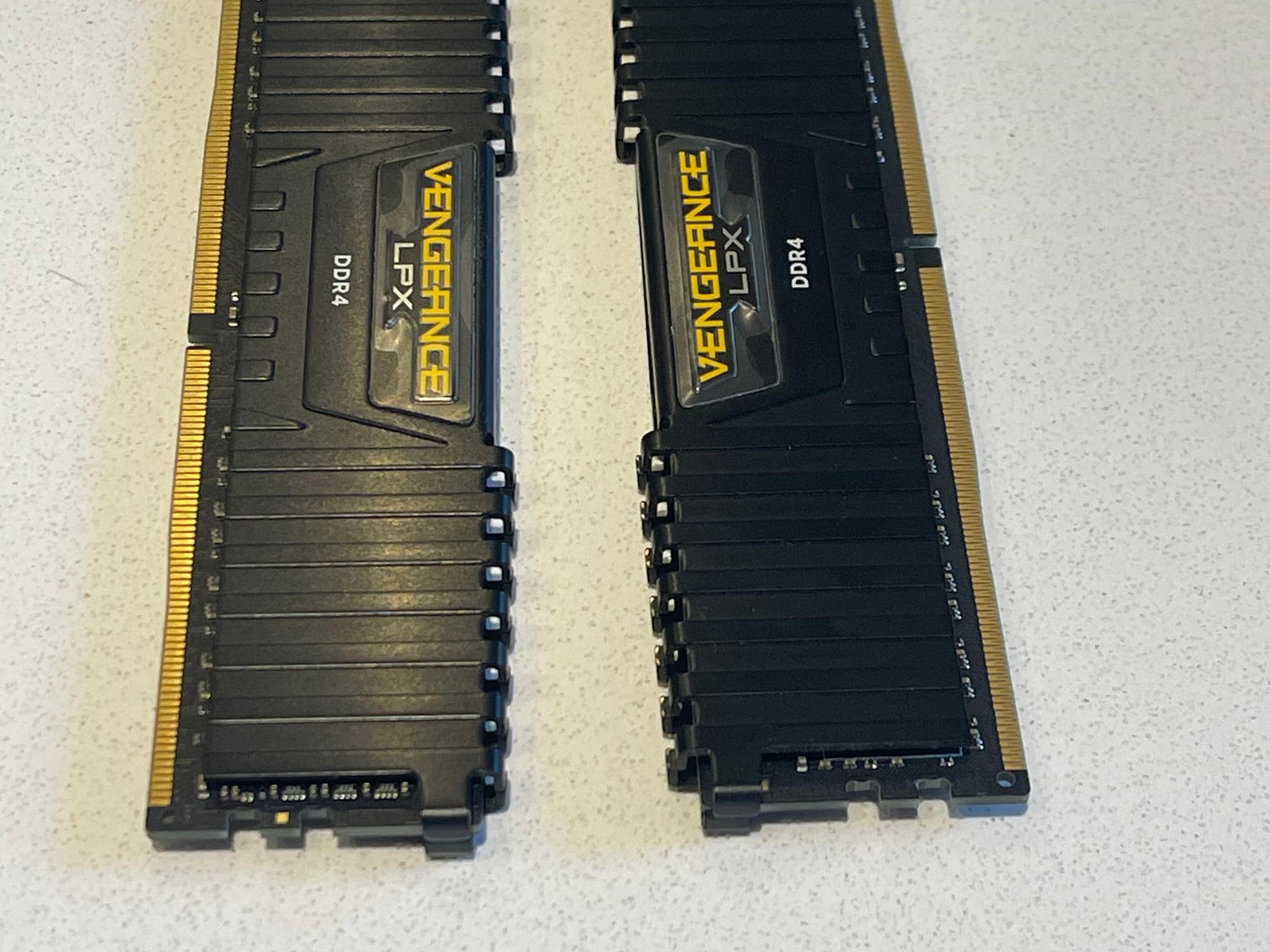 Corsair Vengeance LPX 16GB DDR4-2400 (2x8GB)