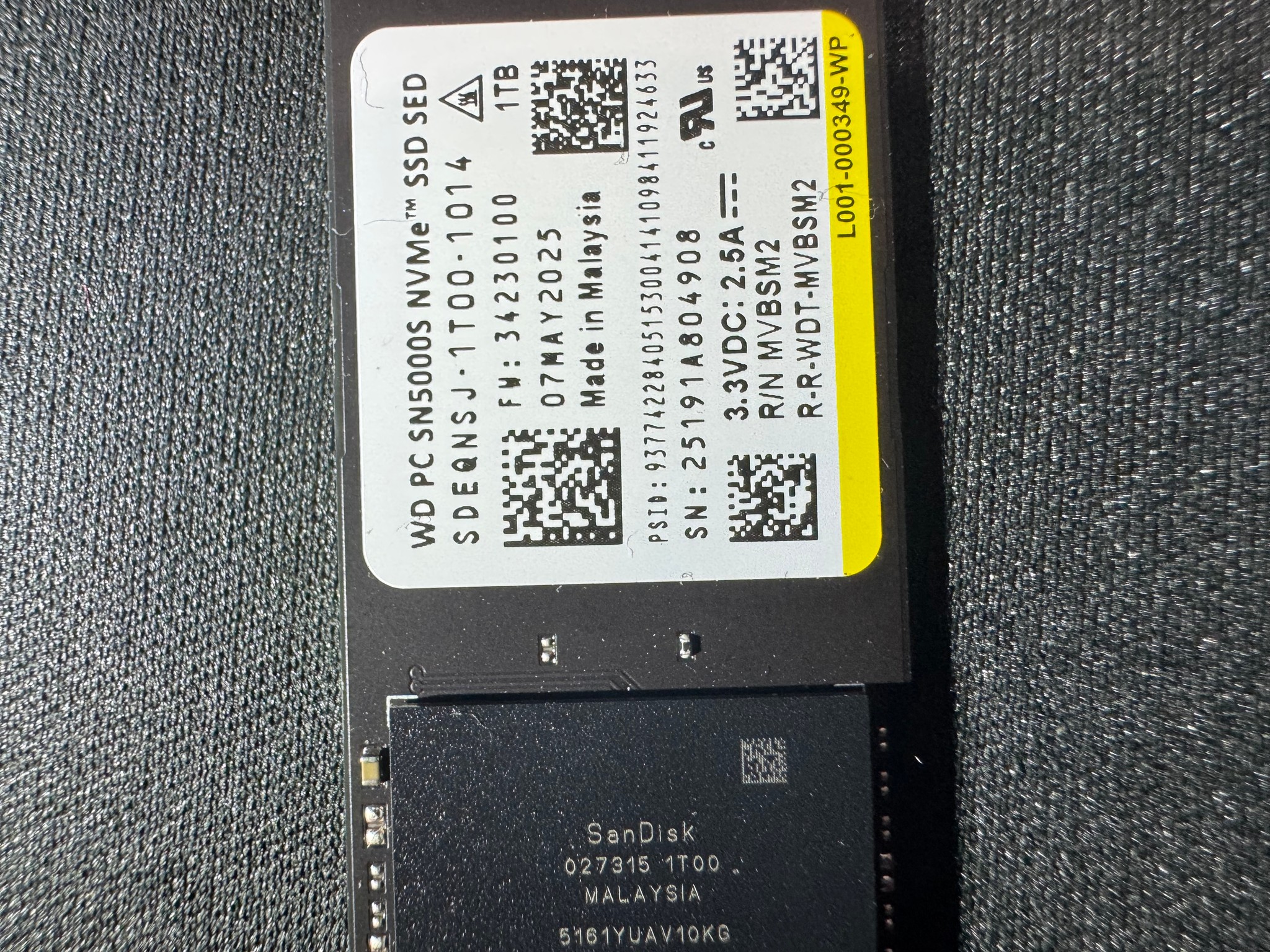 Western Digital WD PC SN5000S 1TB NVMe SSD