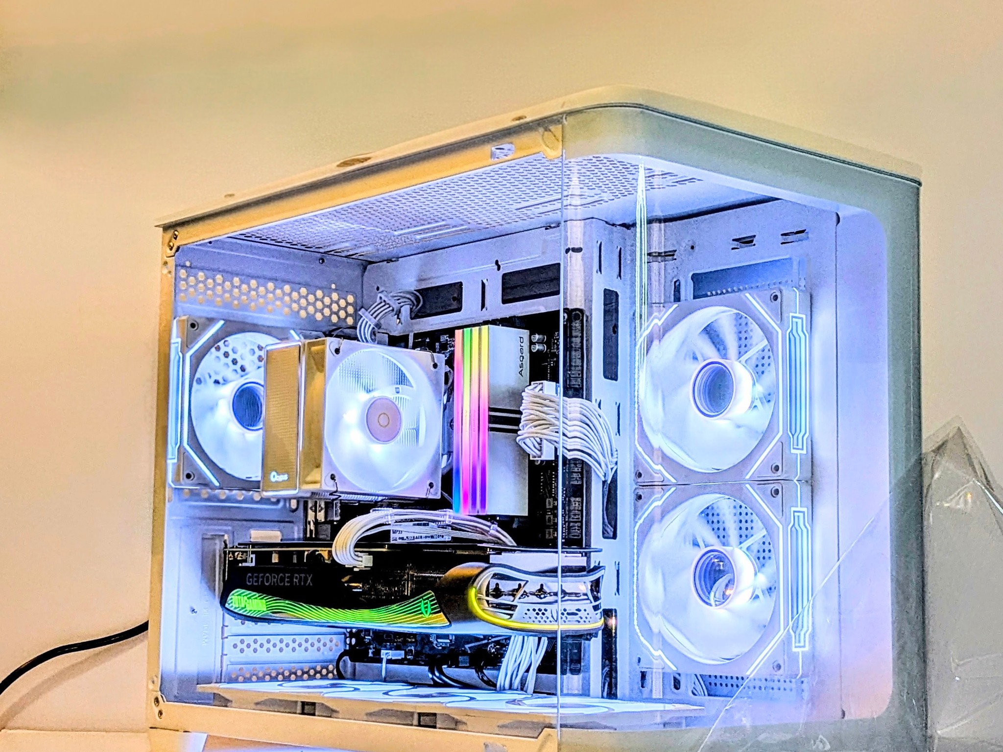 1440P/4K Gaming Beast🔥⚪|RTX 4070TI|32GB RAM|Ryzen 9|2TB Storage|Wi-Fi+ BT| Windows 11