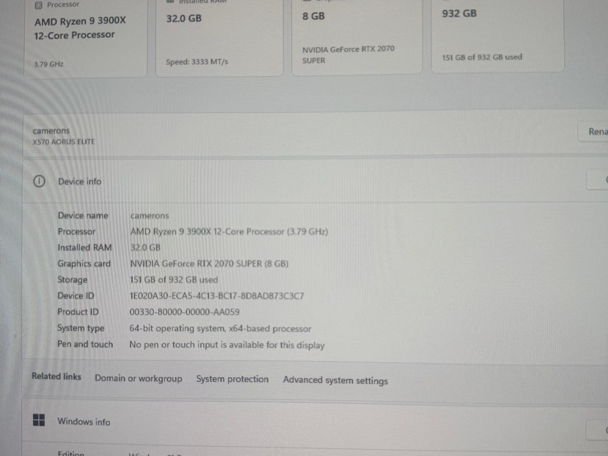 Gaming PC | RTX 2070 Super |  Ryzen 9 3900X | 32GB RAM | 1TB SSD | Razer Keyboard & Mouse
