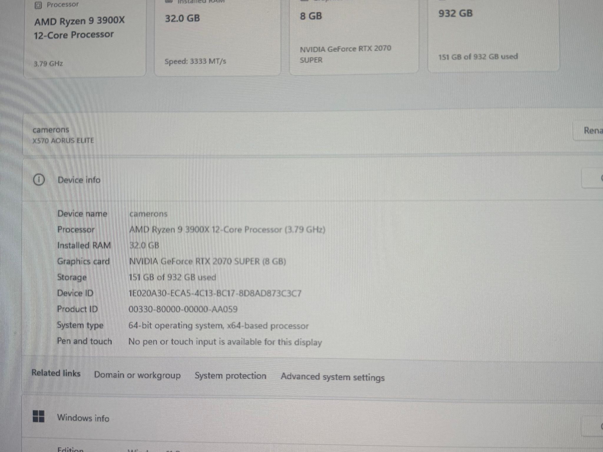 Gaming PC | RTX 2070 Super |  Ryzen 9 3900X | 32GB RAM | 1TB SSD | Razer Keyboard & Mouse