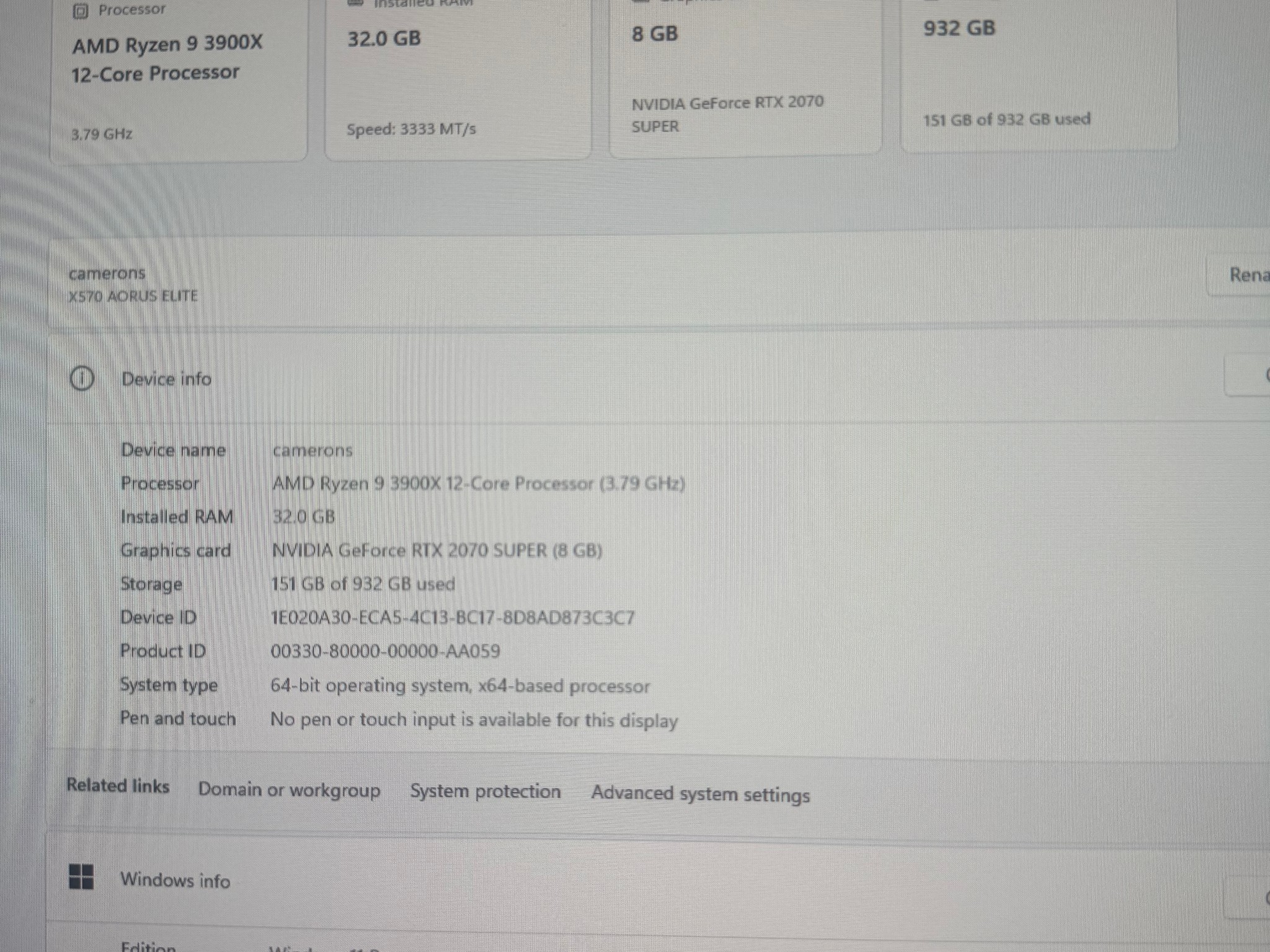 Gaming PC | RTX 2070 Super |  Ryzen 9 3900X | 32GB RAM | 1TB SSD | Razer Keyboard & Mouse