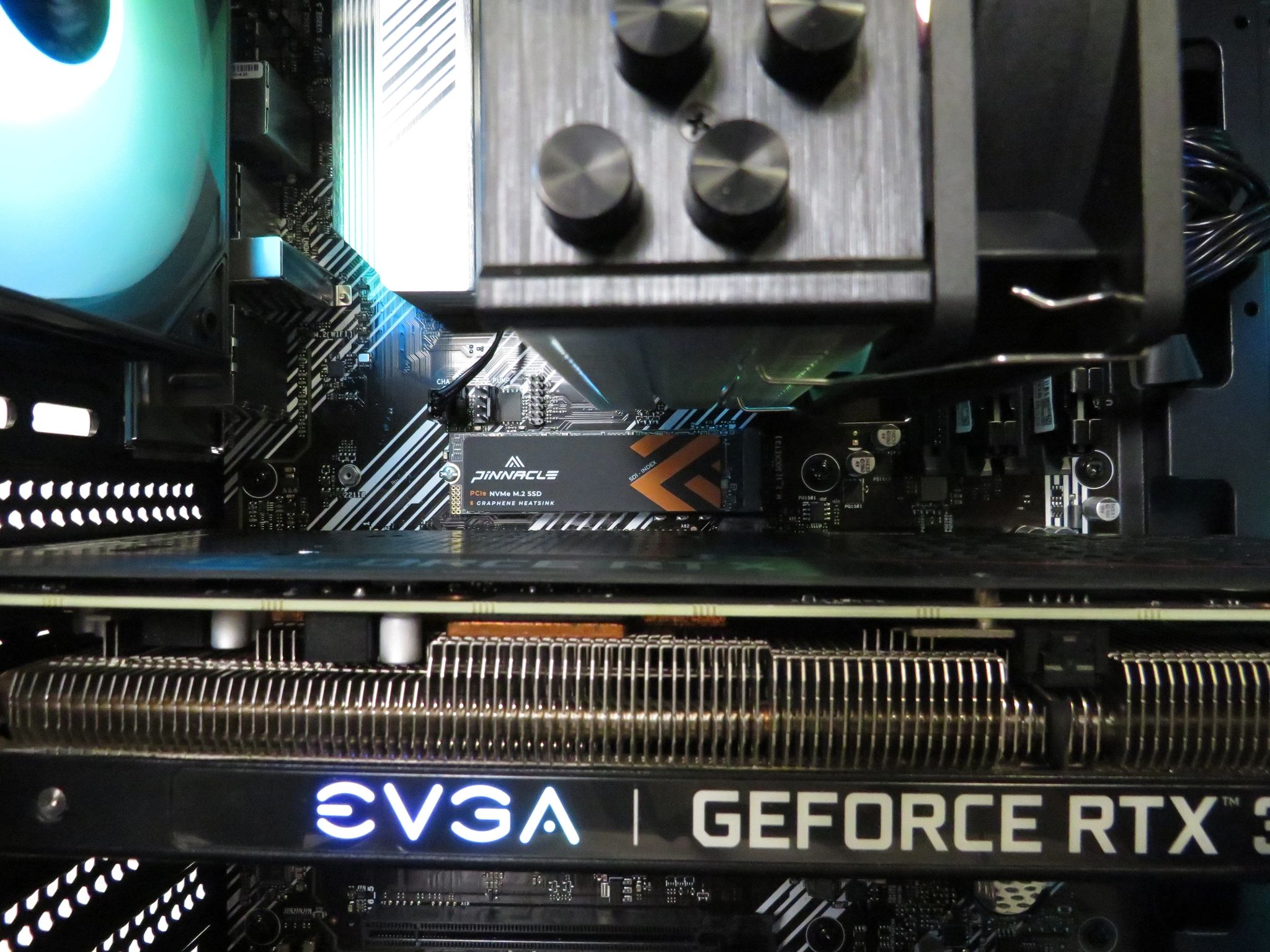 1440p Ryzen X3D BEAST: Ryzen 5 5600X3D + RTX 3070 + 32 GB DDR4 + 1 TB NMVE SSD