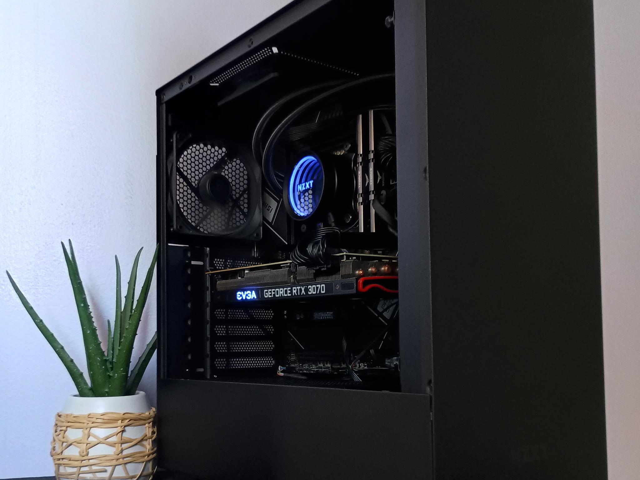 Powerfull CPU - Raptor Lake Intel Core i5, RTX 3070, CPU water cooled, Easily Upgradable