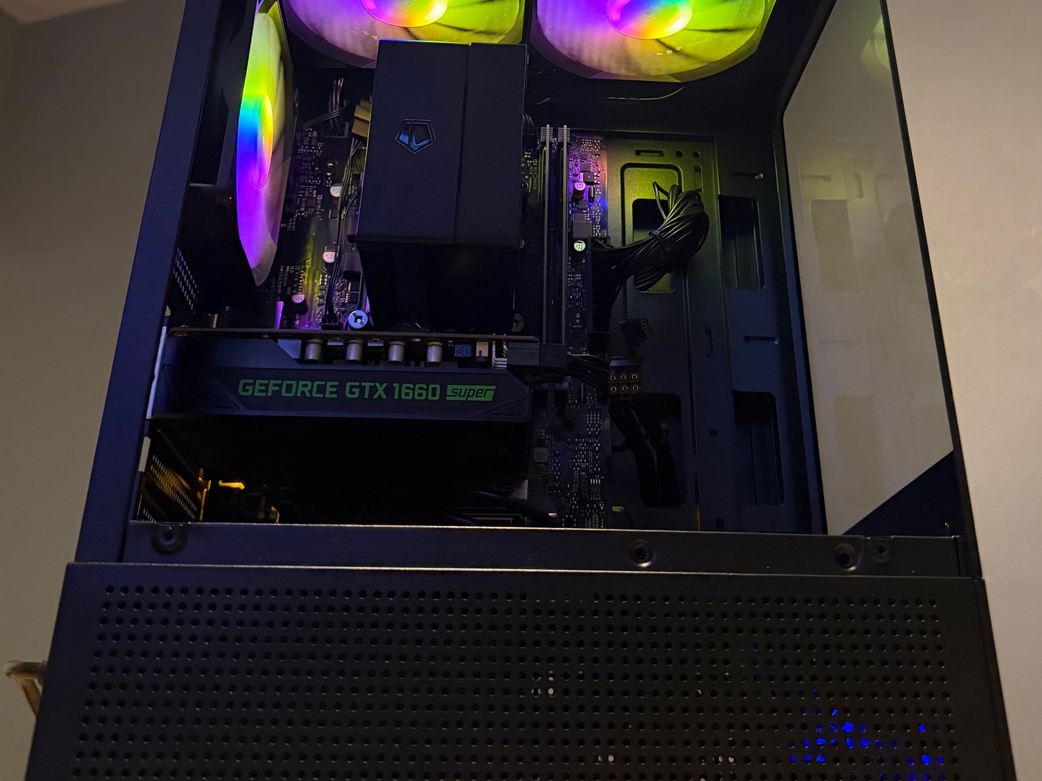 i5 8400 + GTX 1660 SUPER Value Gaming PC | 16GB RAM | 480GB SSD | WIN11 | ETHERNET | FRGB LIGHTING |