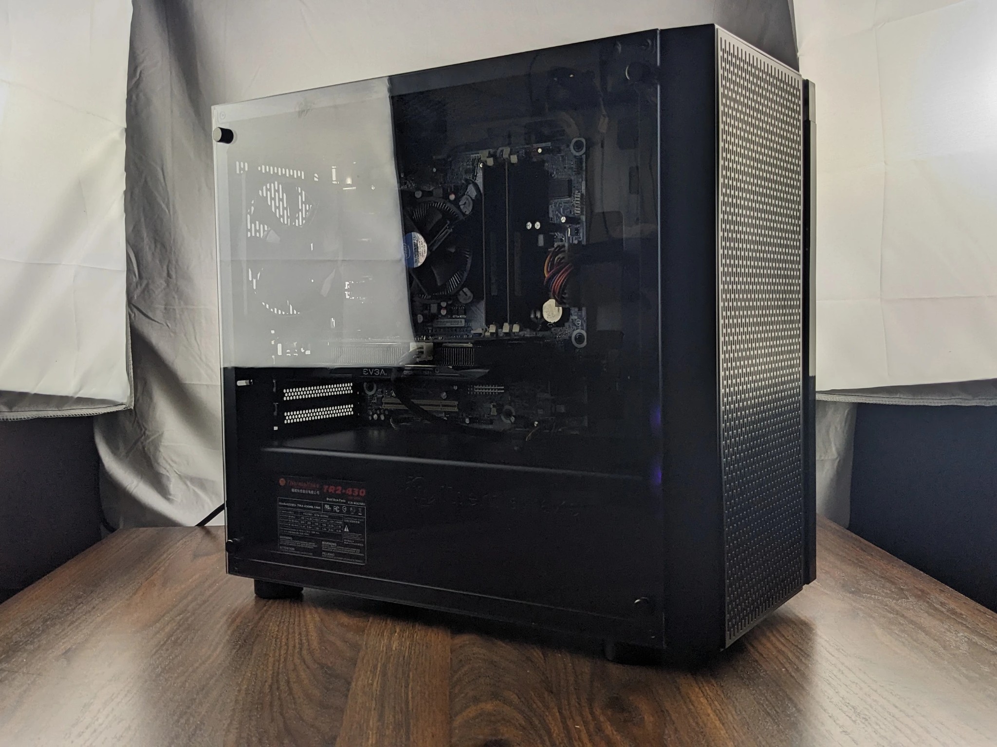 GamerSxin Custom GTX 750 Ti  i5-2500 8GB 1333mhz 128GB SSD 1TB HDD. Gaming Desktop