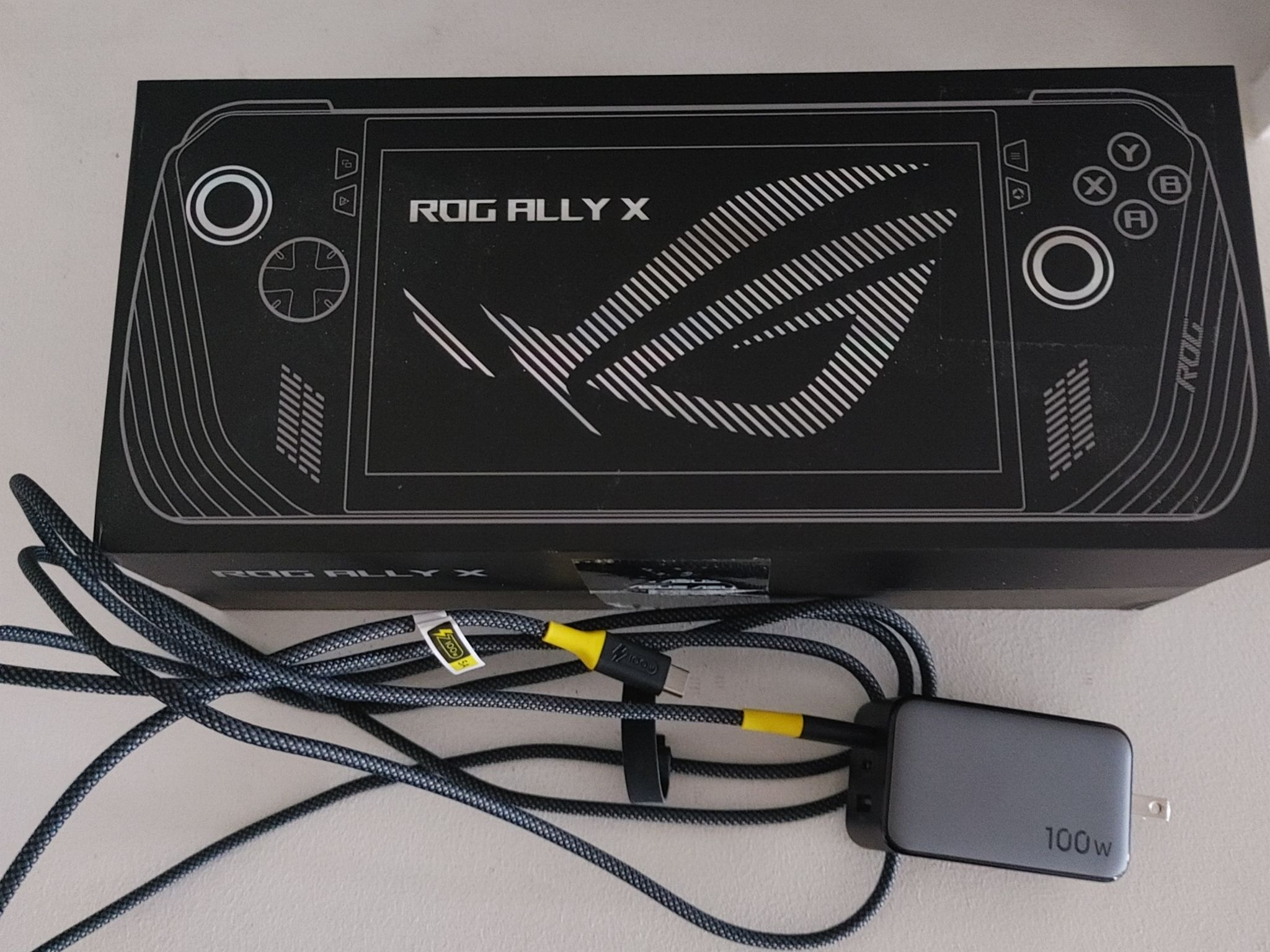 Asus Rog Ally X Z1 Extreme 24gb Ram 2TB nvme Windows 11 JSAUX USB-C Dock Ugreen 100w Gan Charger