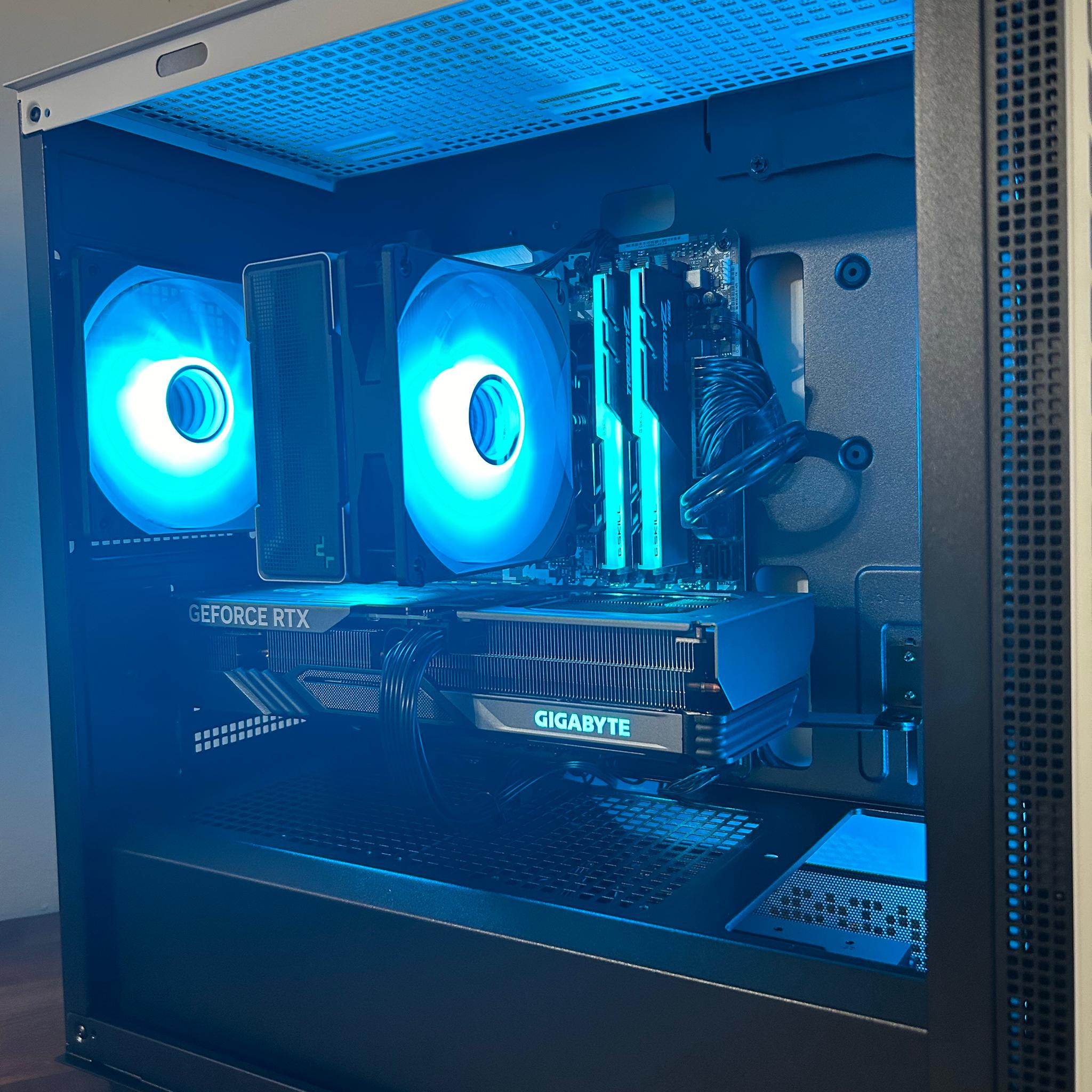 **SALE** RTX 4060ti | Ryzen 5 5600x | 32GB DDR4 | WI-FI | The Mini Legend V10