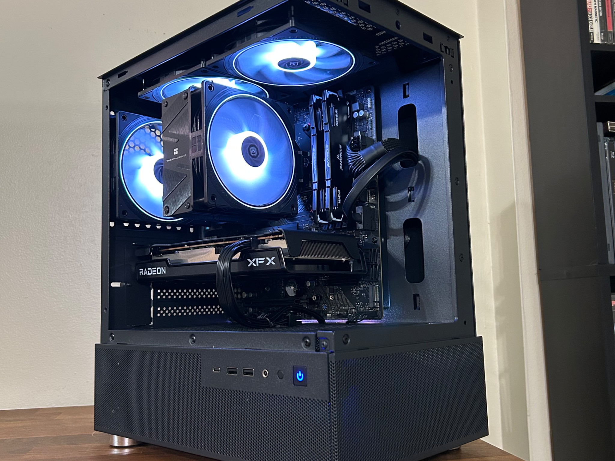 RX 6650 XT 8GB | Ryzen 5 5500 | 1TB SSD | WI-FI | The Dark Officer RX