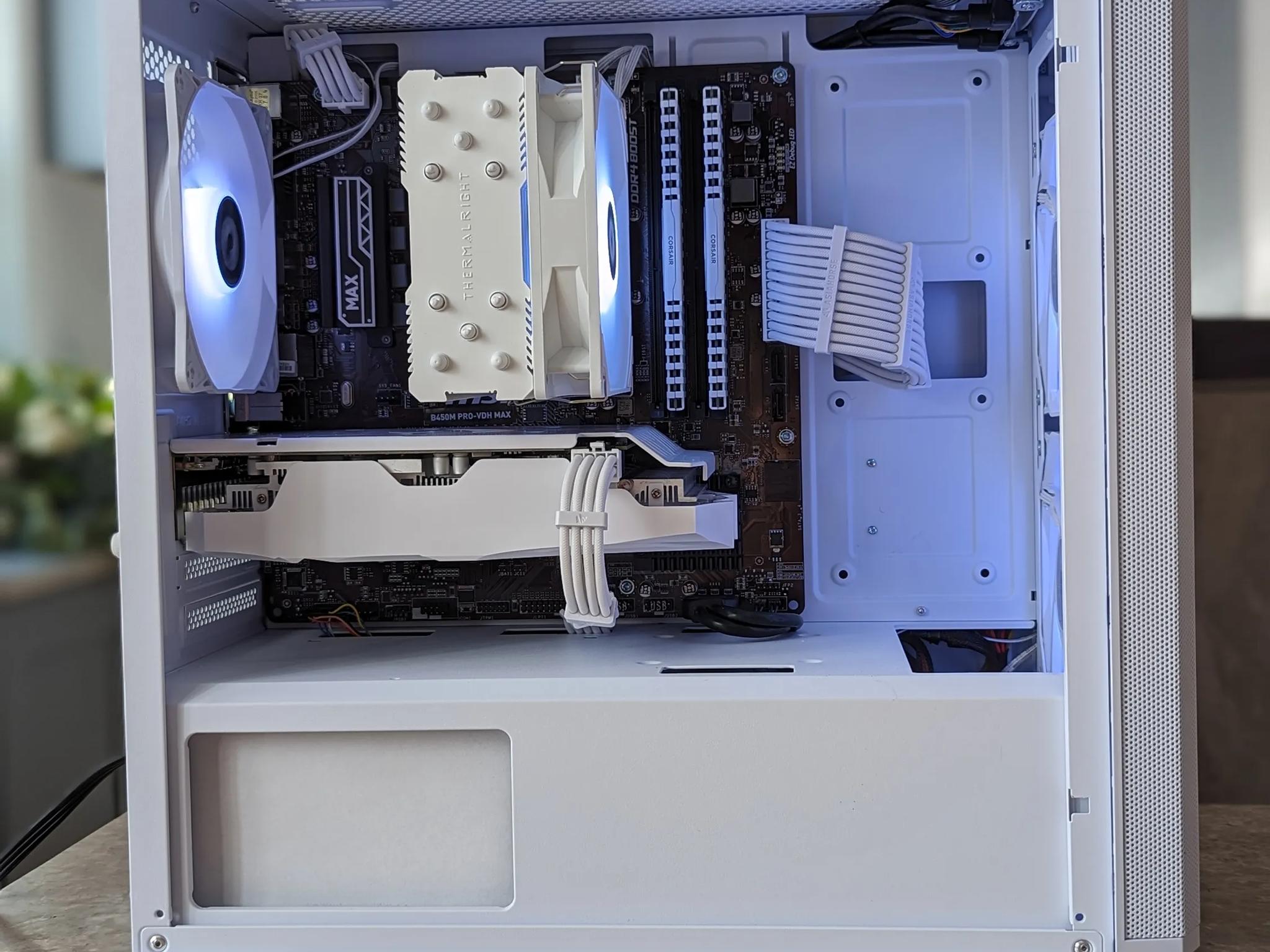 Ryzen 5 2600, RX 5500XT White Gaming/Streaming PC