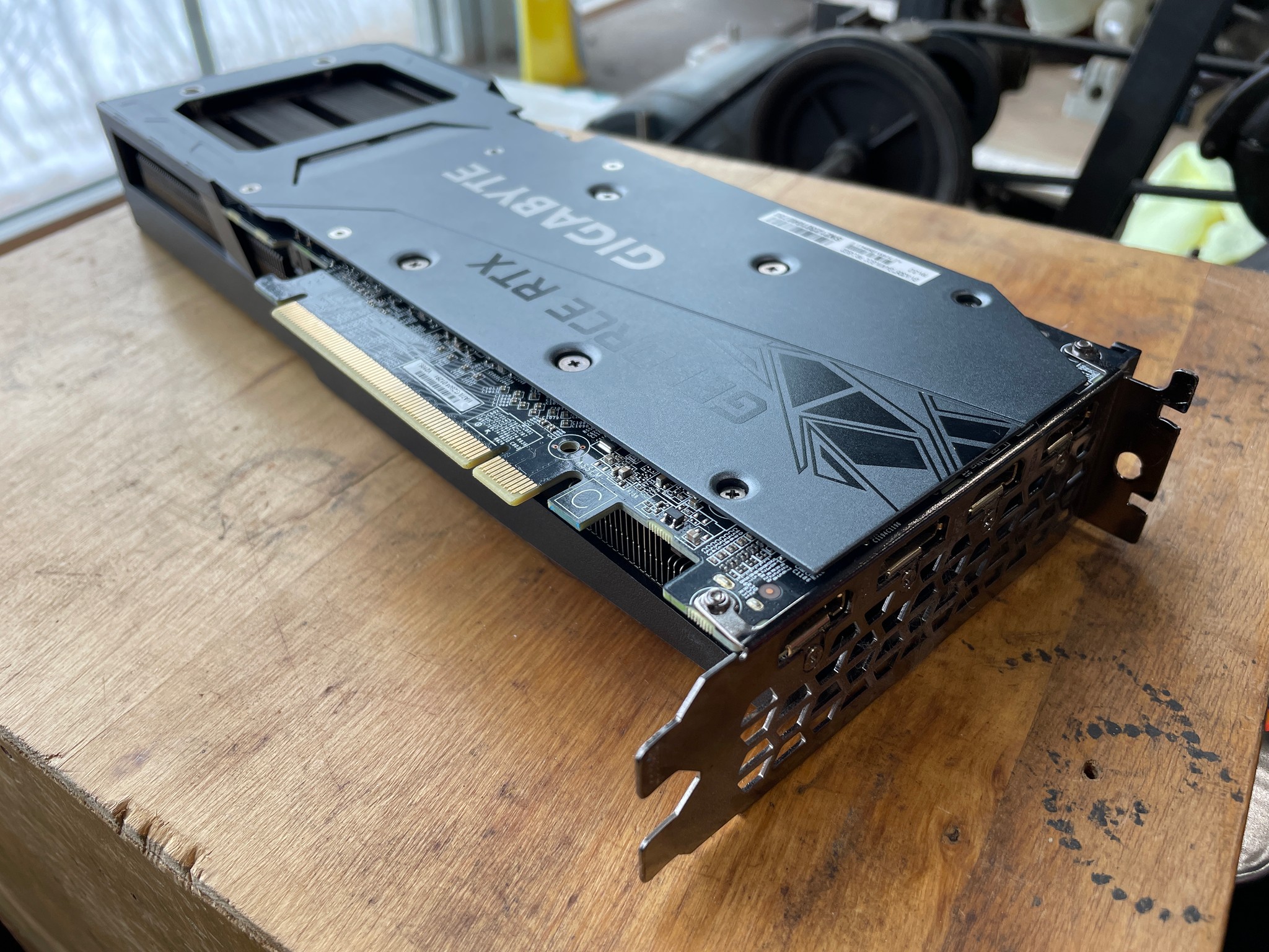 Gigabyte Gaming 8G nVidia GeForce RTX 3060 Ti 