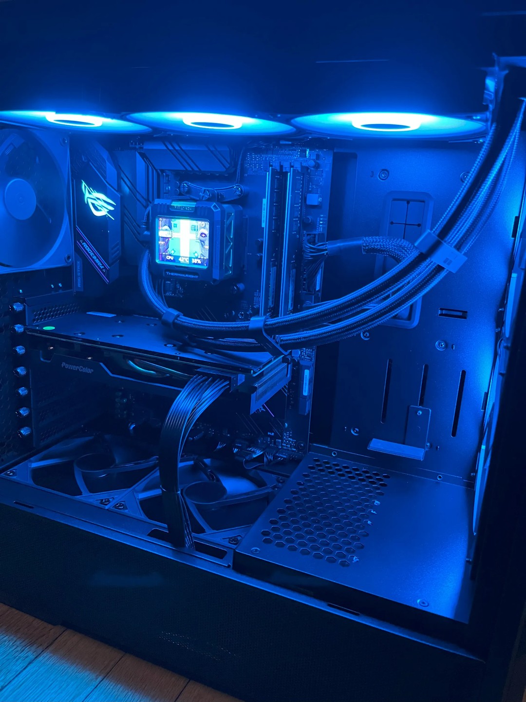 Ryzen 7 5700X | RX 6700 XT | 32GB RAM | Gaming PC | Jawa