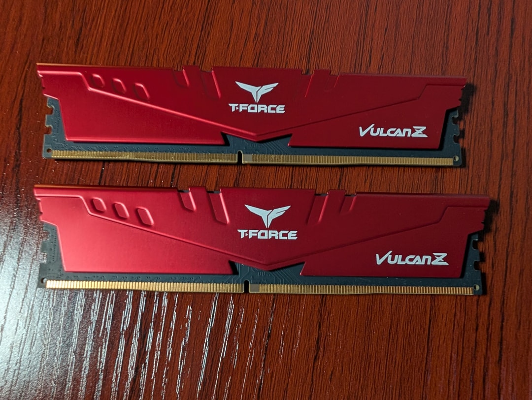 TEAMGROUP T-Force Vulcan Z 16GB (2x8GB) 3200 DDR4 RAM | Jawa