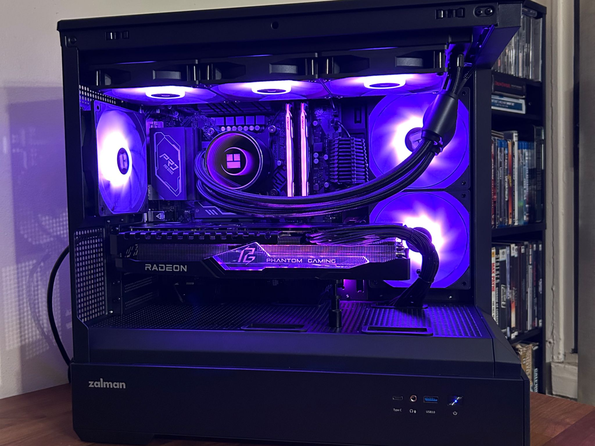 *WEEKEND SALE* RX 7700XT 12GB | Intel i5 12600K | 32GB DDR4 | 1TB SSD | The Phantom RX