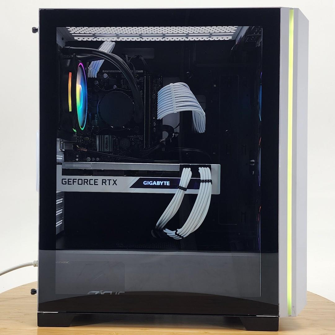 Gaming PC i7-9700 16GB RAM 500GB SSD+1TB HDD RTX 3070 8GB White Win 11 Computer