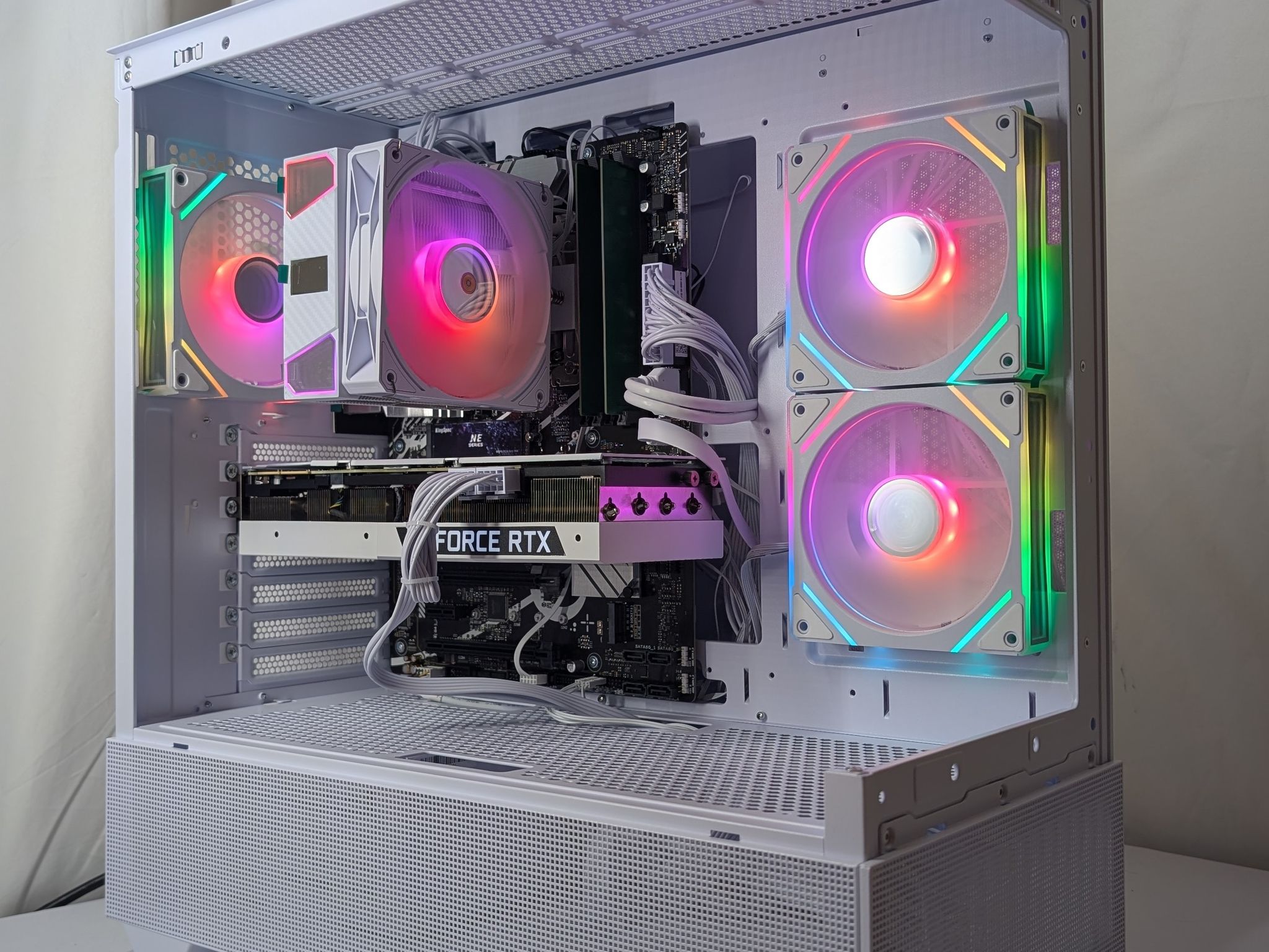 RTX 3090 | i5-12600KF | Z790 | 16GB DDR5 | 1TB NVMe | 1000W
