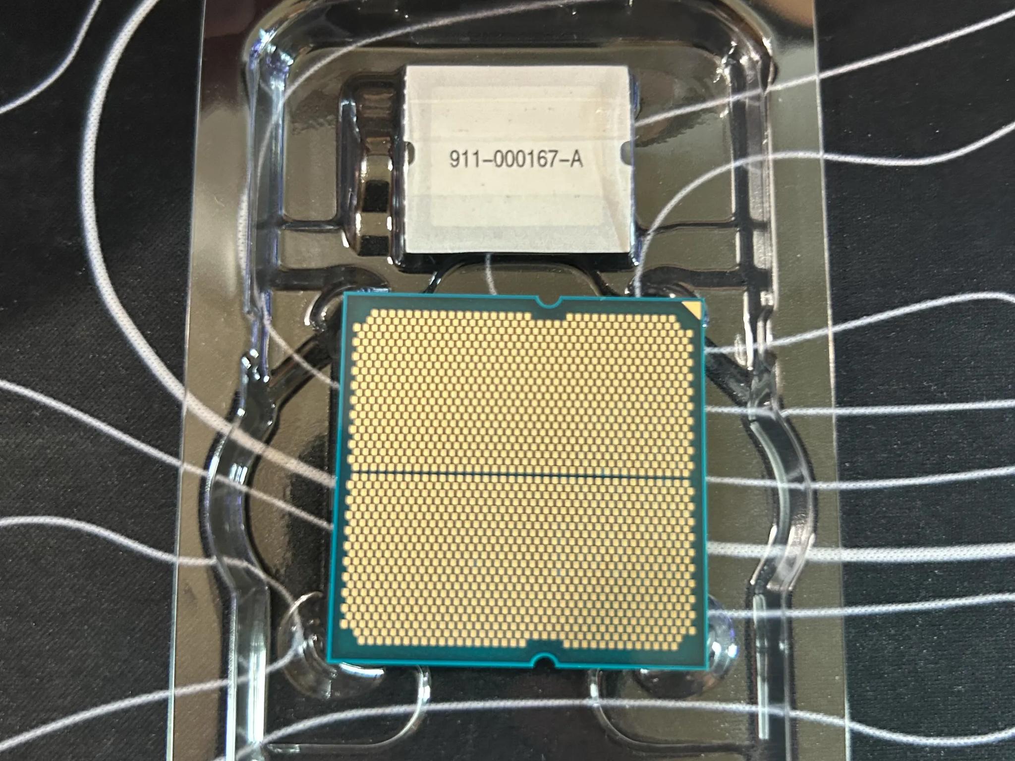 AMD Ryzen 7 9700X AM5 8-Core Boxed Processor