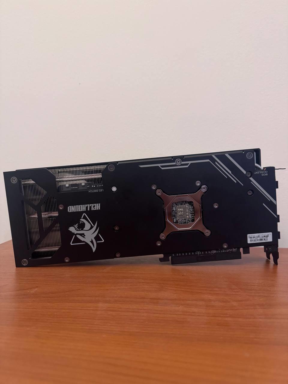 PowerColor Hellhound AMD Radeon RX 7700 XT
