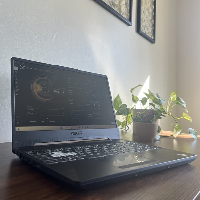 GTX 1650 F15 Gaming laptop Immaculate condition