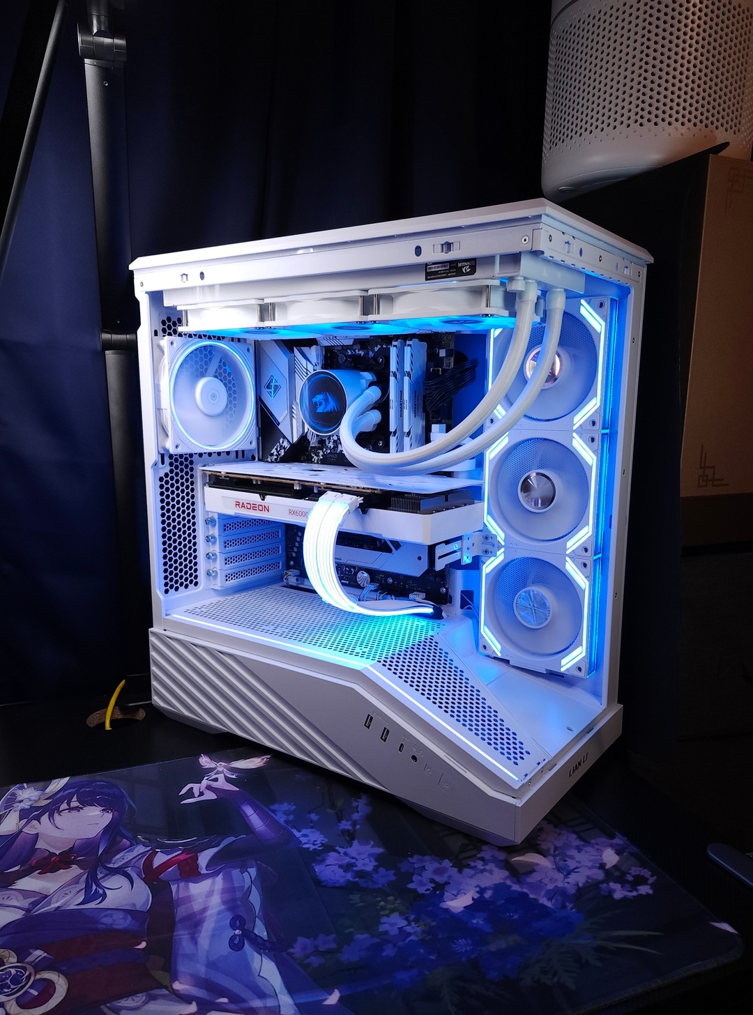 Tron Light Gaming - Ryzen 7 5800X | RX 6800 | Jawa