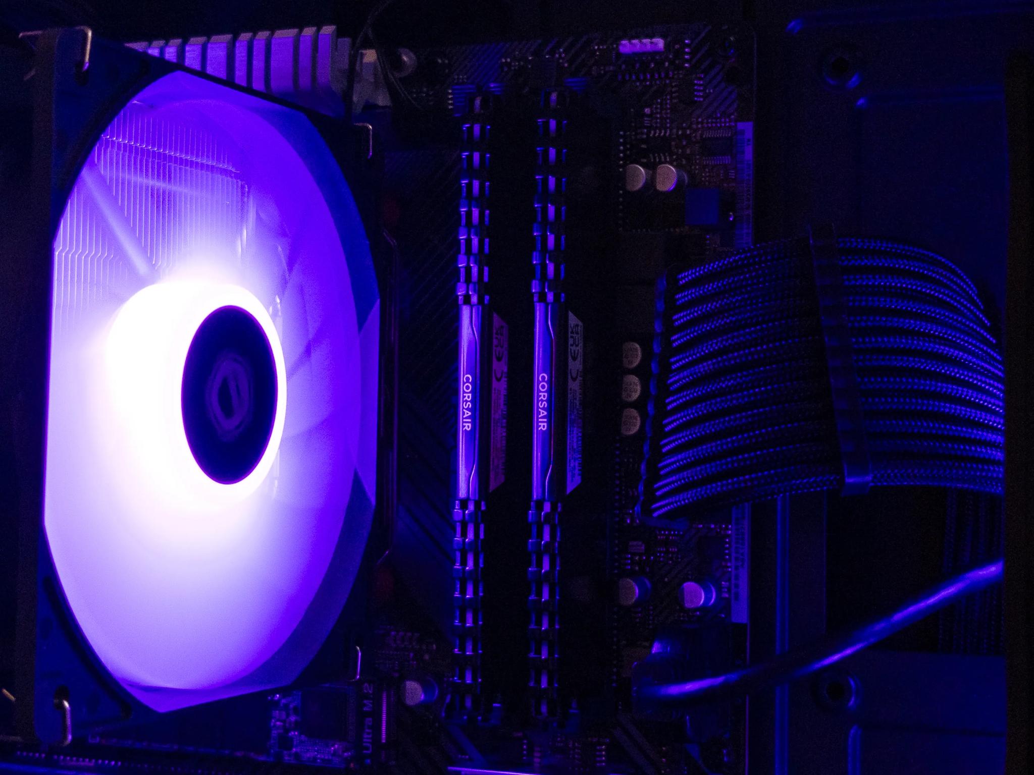 💜🖤 RTX 4060 / Ryzen 5 5600X / 32GB Gaming PC 🖤💜