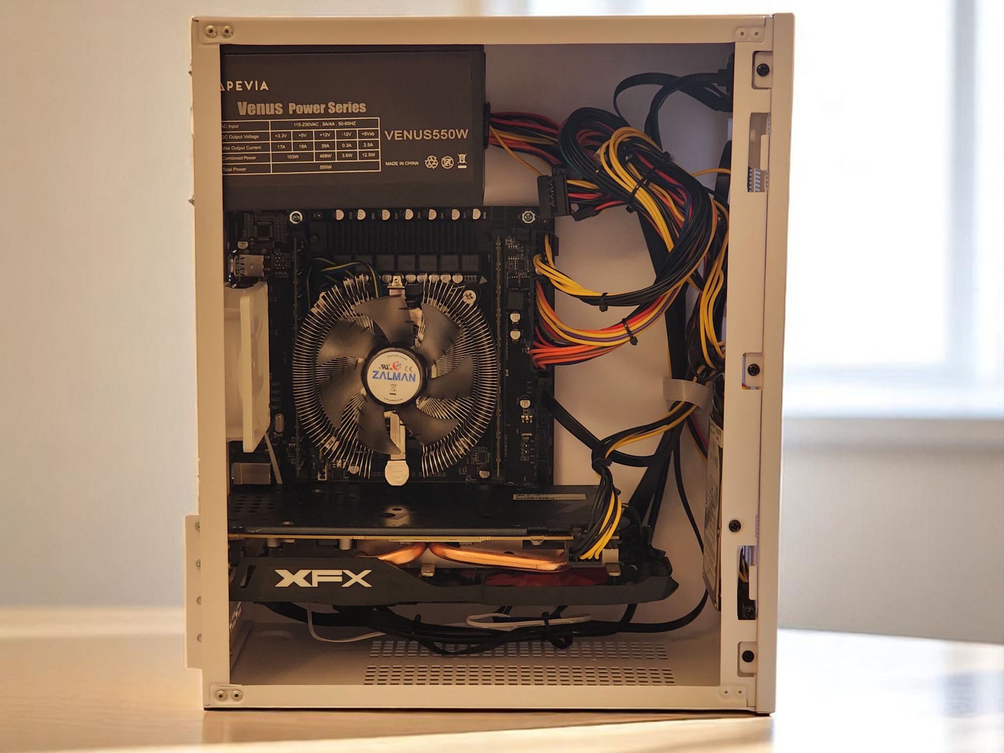 ⚡ RX 570, INTEL 8-CORE, 16GB RAM, 256GB M.2 + 320GB HDD, WIFI, WIN10 | Great Value Budget Gaming PC!