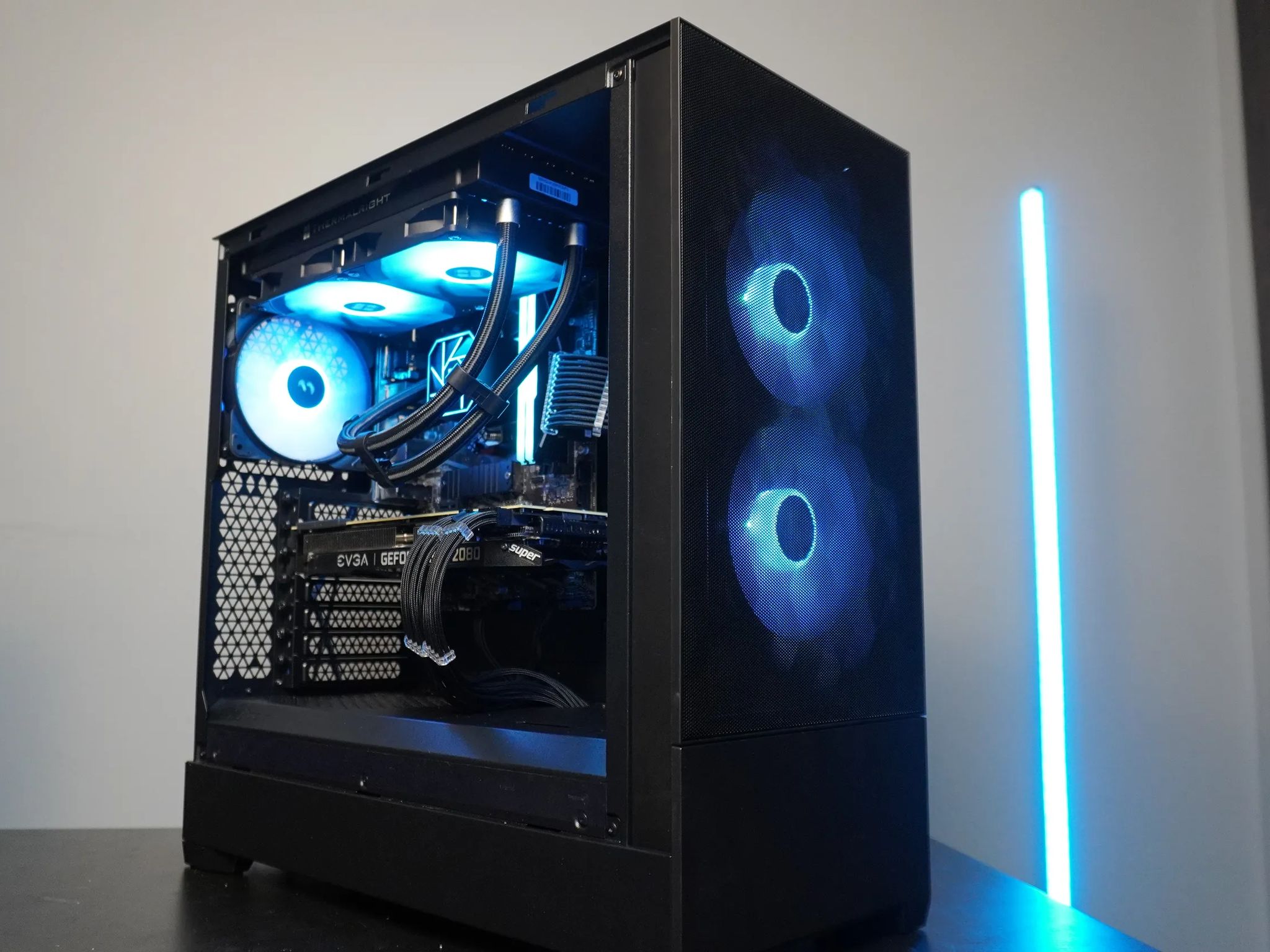 🖤 Stealth 🖤 1080p/1440p Ready 💚 RTX 2080 Super 8GB 🧡 Ryzen 5 5600 | 16GB DDR4 | 1TB NVME | WIFI