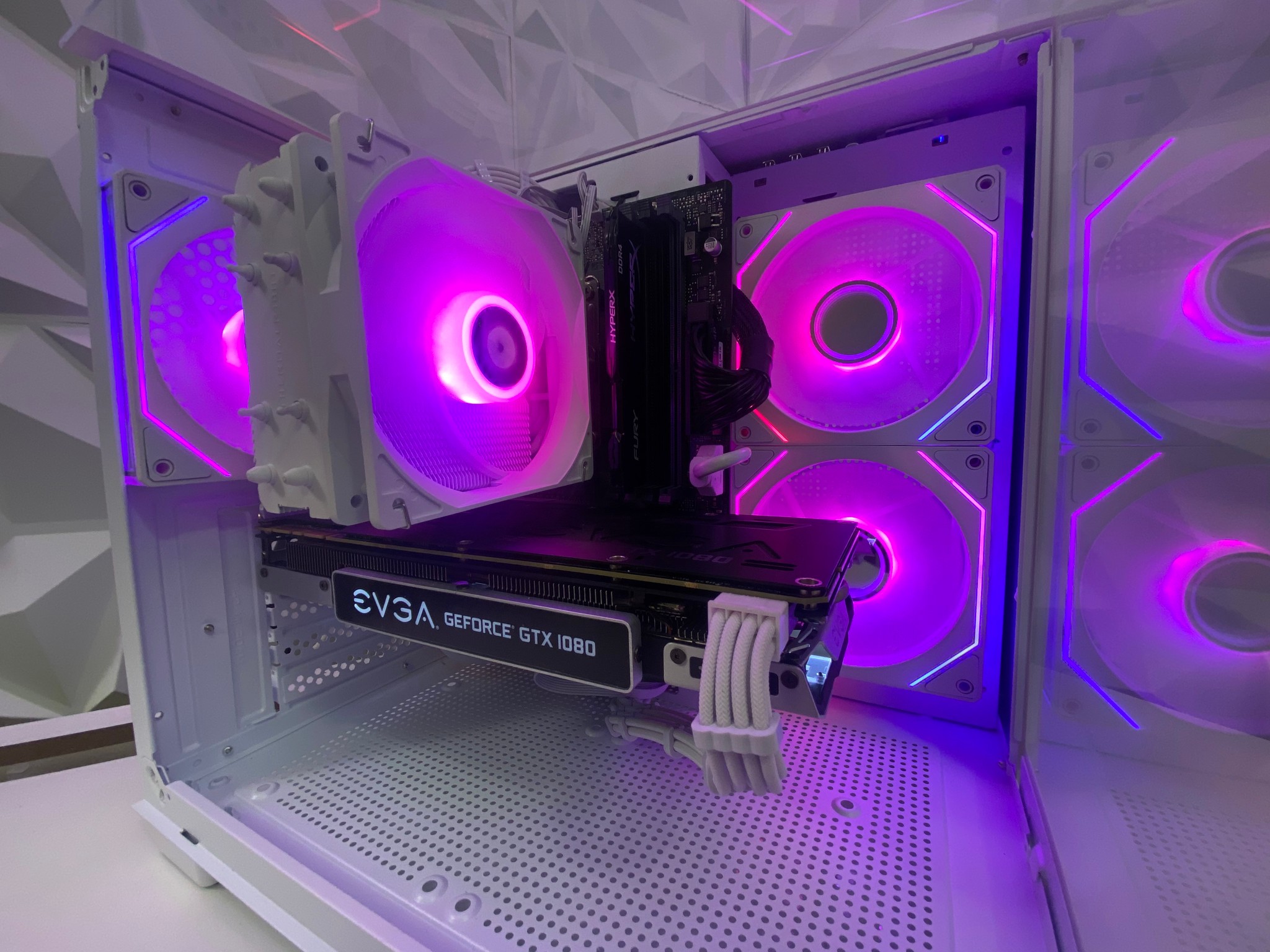 🎅🎅 White Elite Build – intel i5 9500 + GTX 1080 8GB | 1080P/1440P High FPS Ready