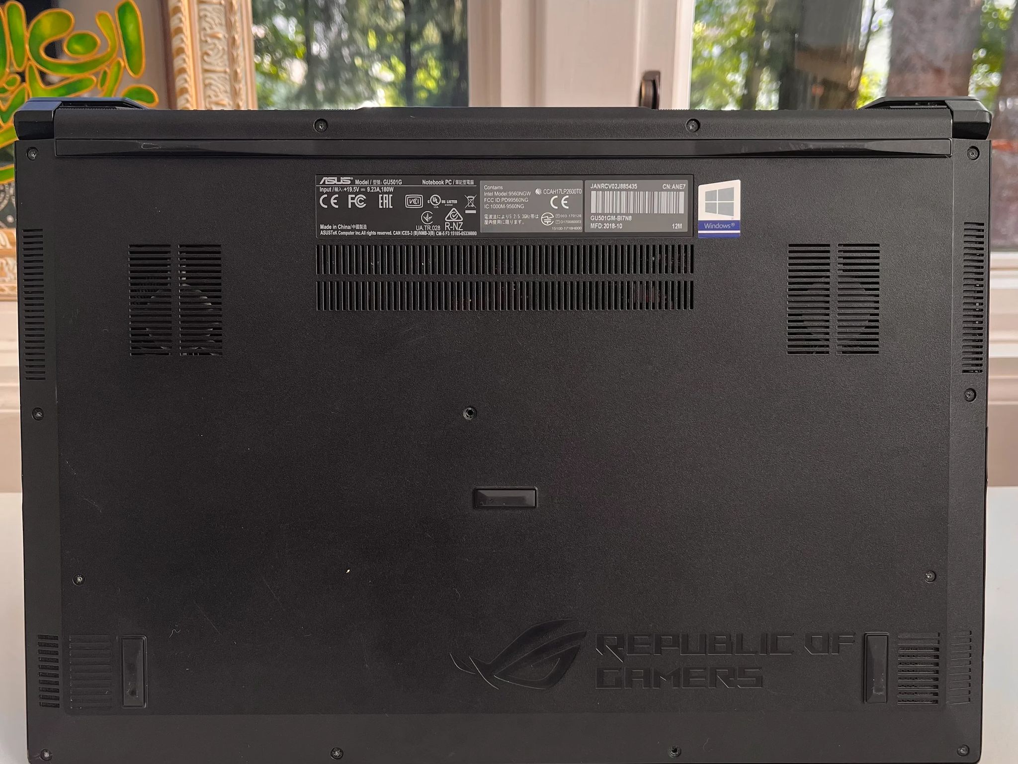 Strix ROG GU501GM 15.6" i7 8750H / 1060 / 1TB NVME + 1TB Hybrid / 16GB DDR4