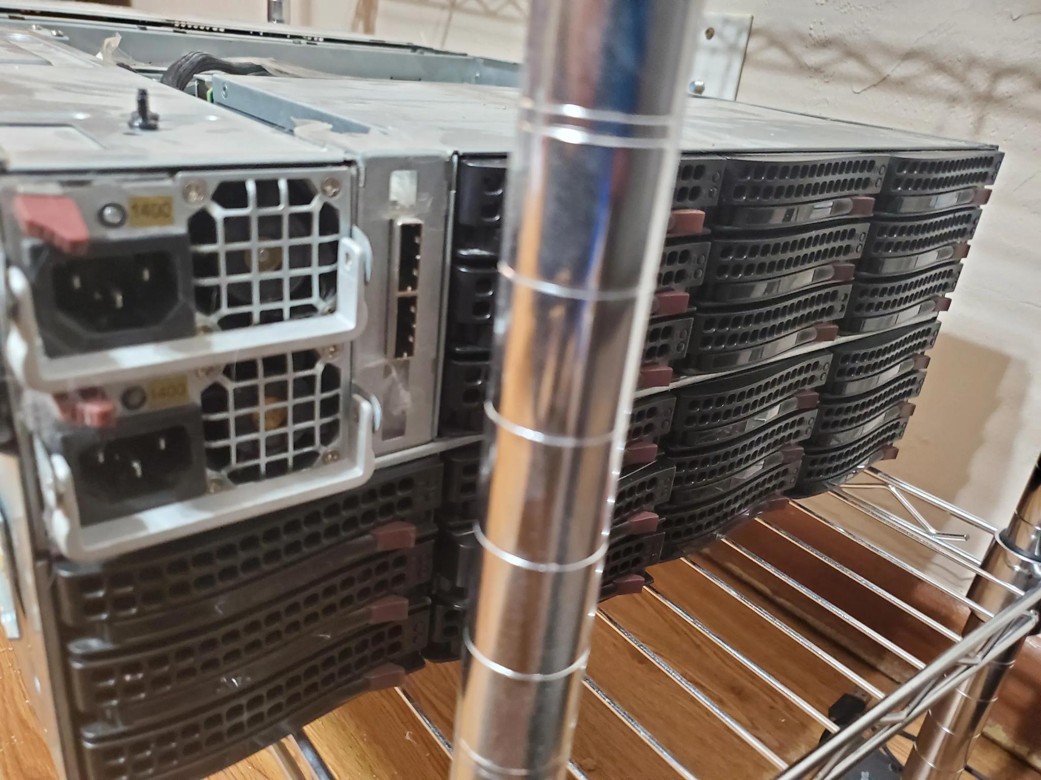Supermicro 45 JBOD Server Case