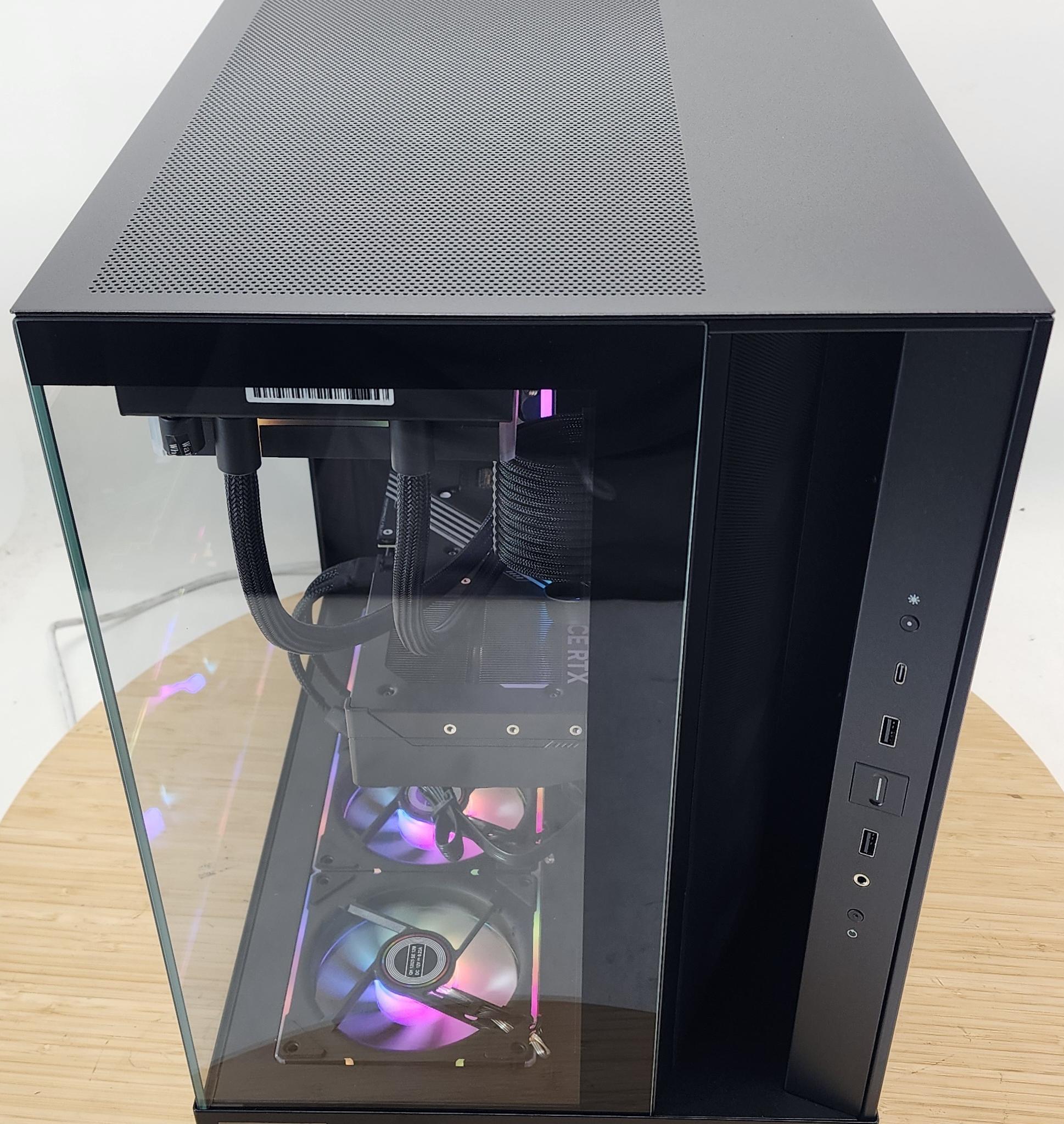 Gaming PC Ryzen 9 9900X 32GB RAM 1TB SSD RTX 5070 Ti 16GB Windows 11 Computer