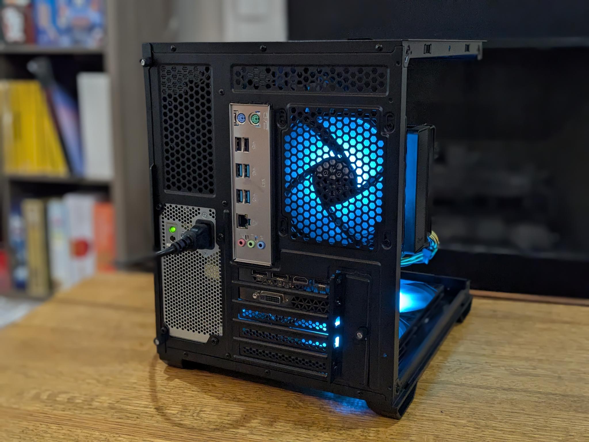 AI or CAD Workstation | 18 Core Xeon CPU, 12GB Nvidia TITAN X GPU, 32GB RAM, 1TB SSD, Win11