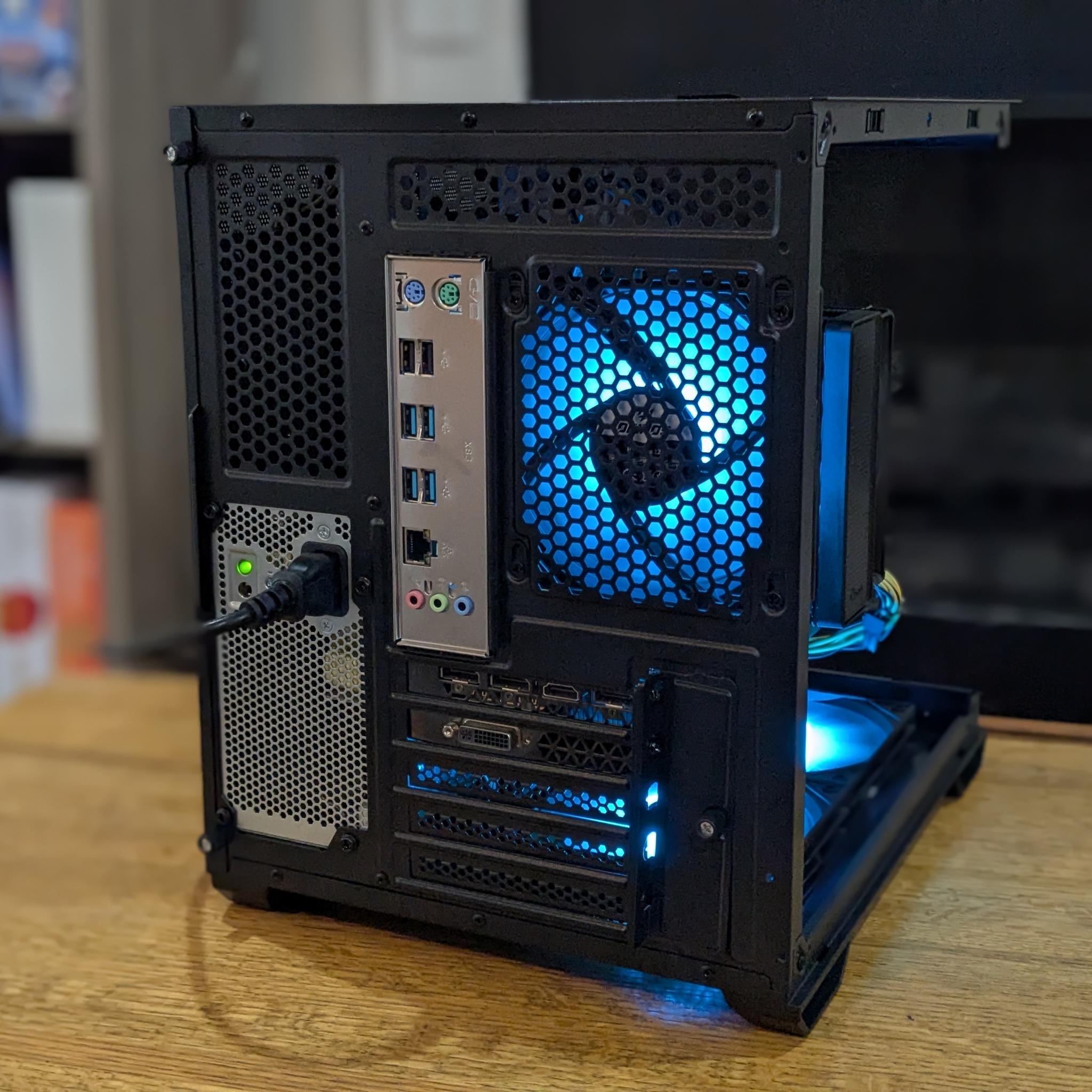 AI or CAD Workstation | 18 Core Xeon CPU, 12GB Nvidia TITAN X GPU, 32GB RAM, 1TB SSD, Win11
