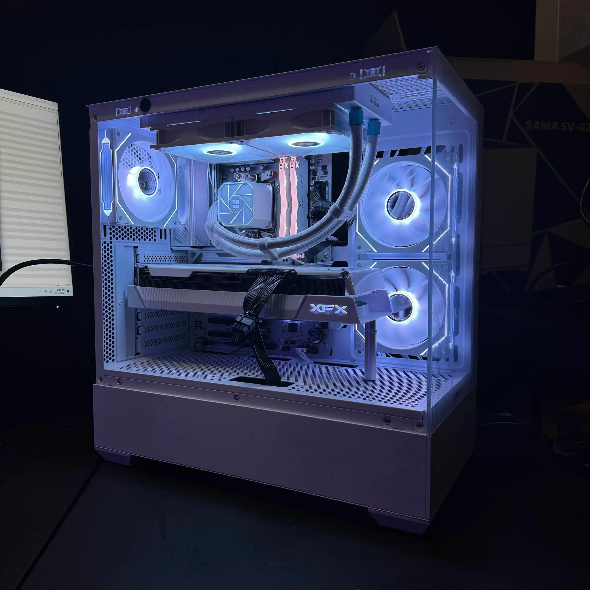 Frostbyte - RYZEN 5 7500F | RX 7800 XT | 1 TB SSD | 32 GB DDR5 | Gigabyte B650 AORUS ELITE AX ICE