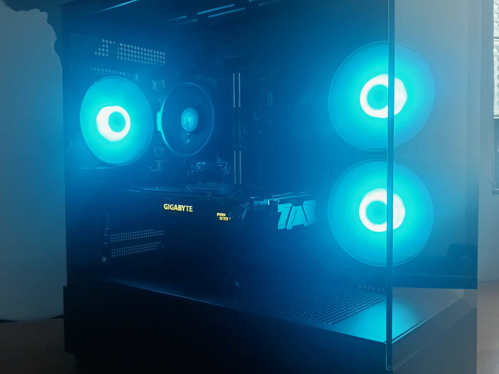Budget Gaming PC! Ryzen 5 3600 - GTX 1070 - 16 GB DDR4 RAM
