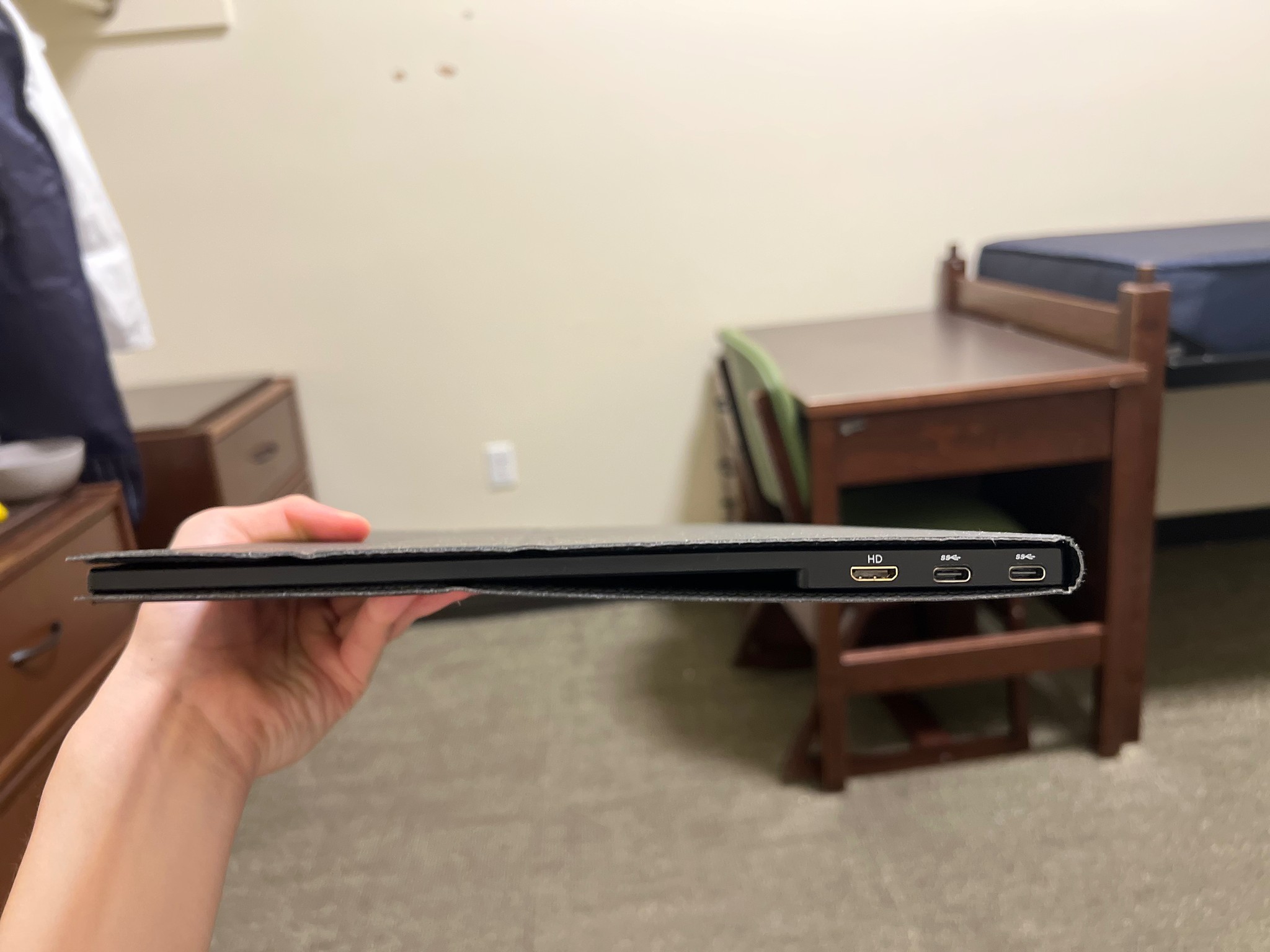 CNBANAN 16.1" Portable 1080P IPS 144Hz Gaming Monitor