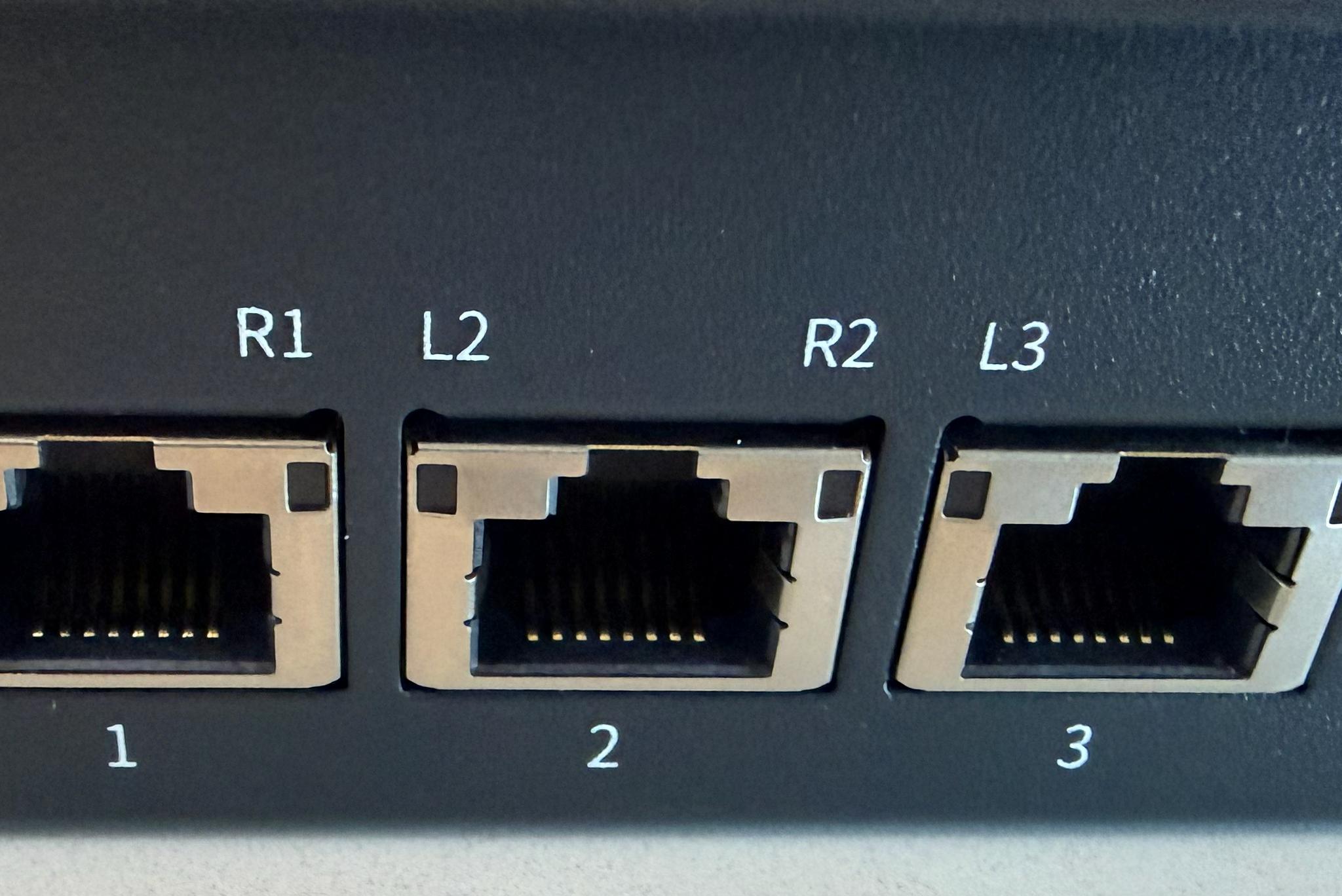 5-Port 10G Ethernet Switch 10000M Network Switch RJ45 Network Hub Splitter TL-ST1005