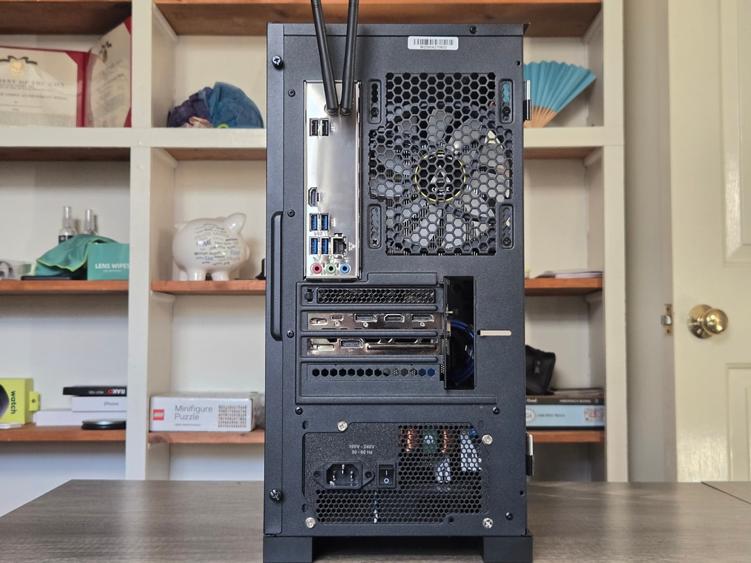 Blue + Black Gaming PC | RTX 2070 Super | Ryzen 5 3600 | 16GB