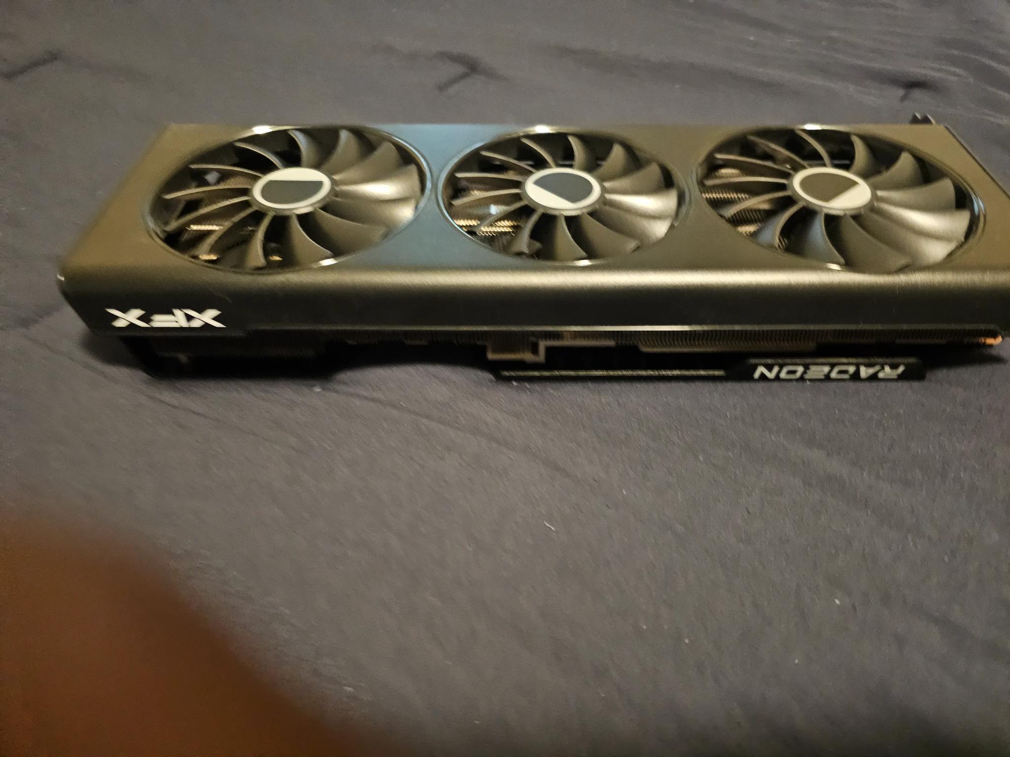 Almost new RX 7900 GRE 16Ggigs of Vram