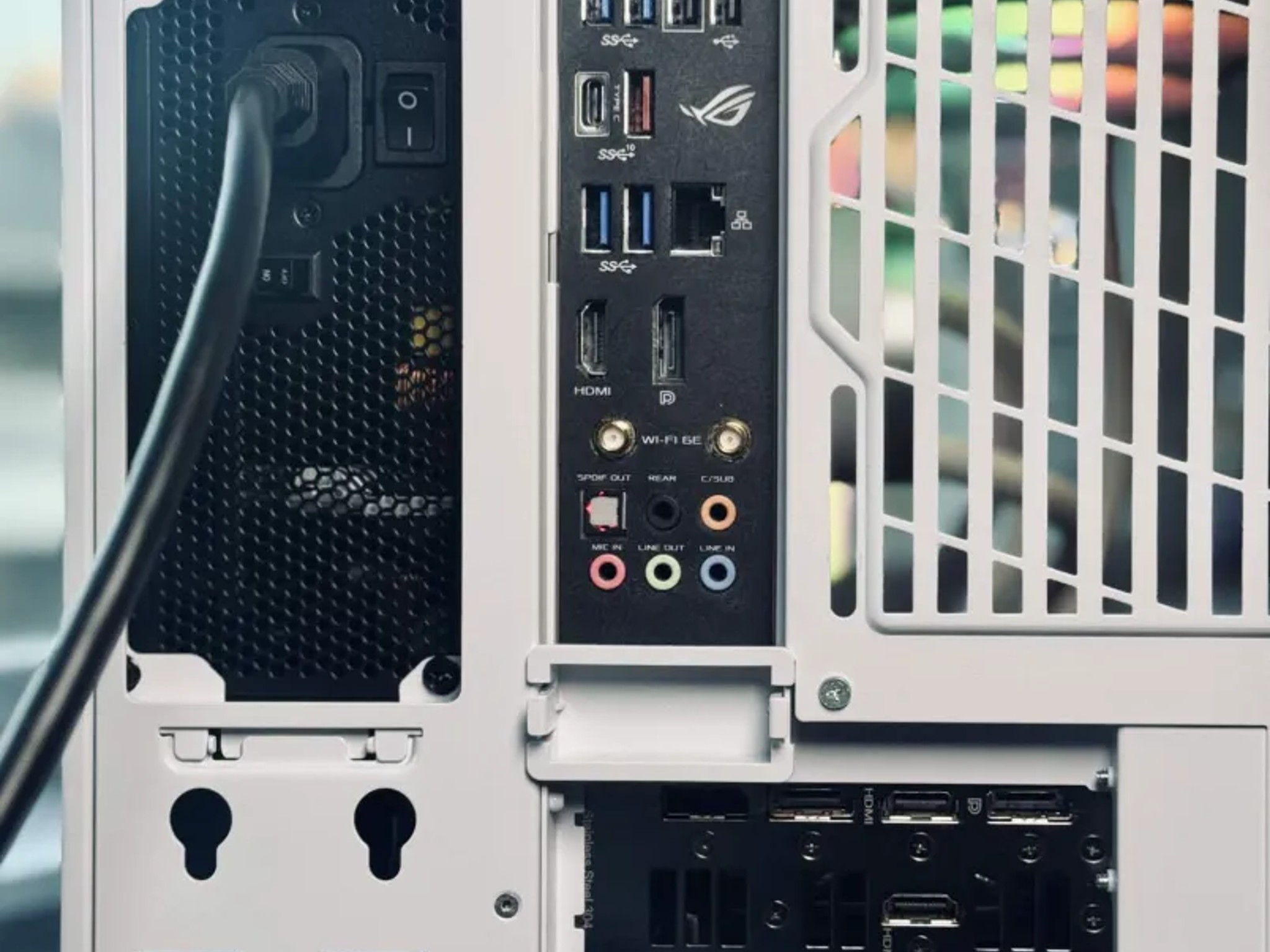 WHITE OUT Gaming PC | RTX 4070 Ti | Ryzen 7 5700 | Windows 11