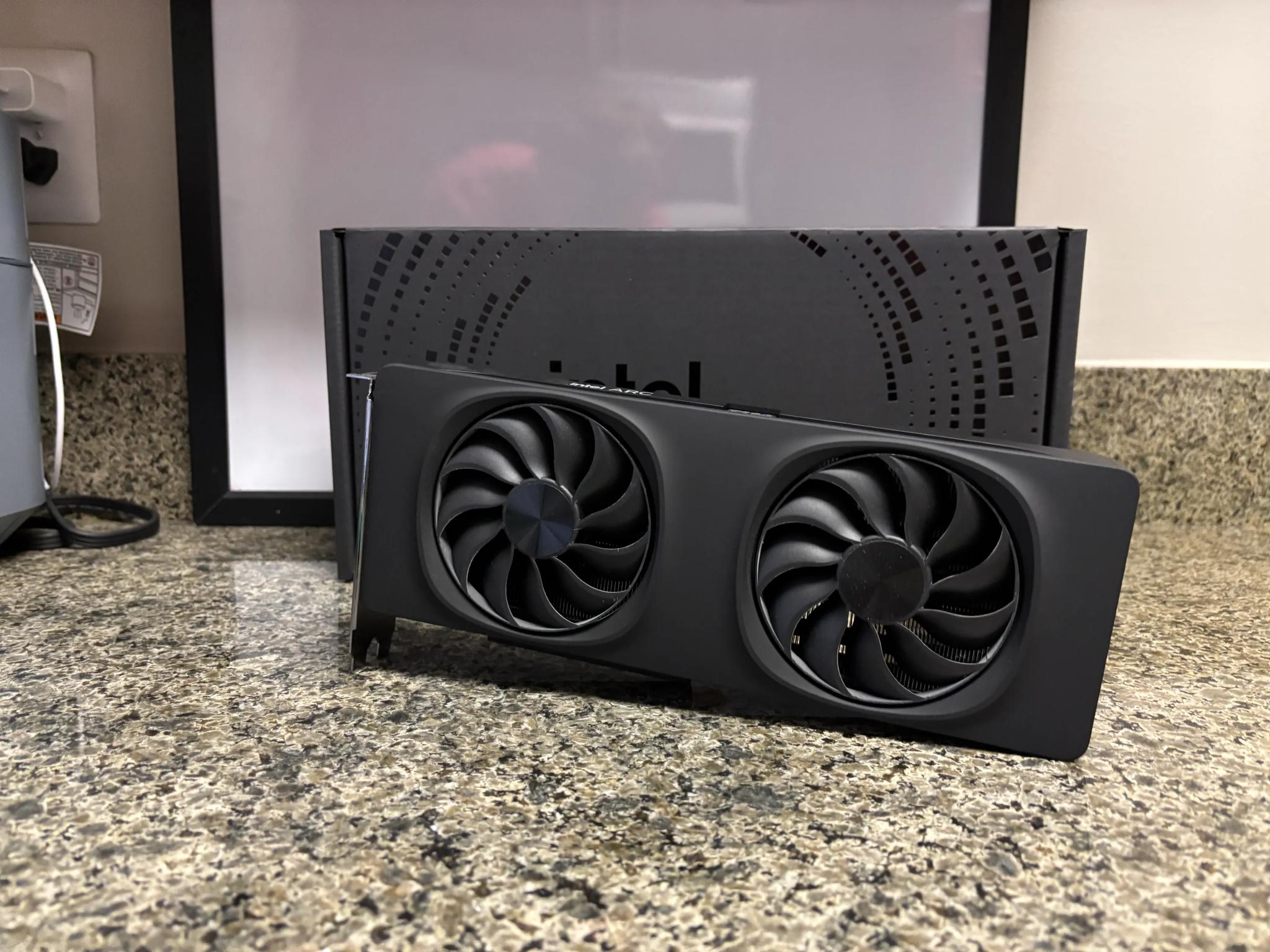 Intel ARC B850 12GB GDDR6