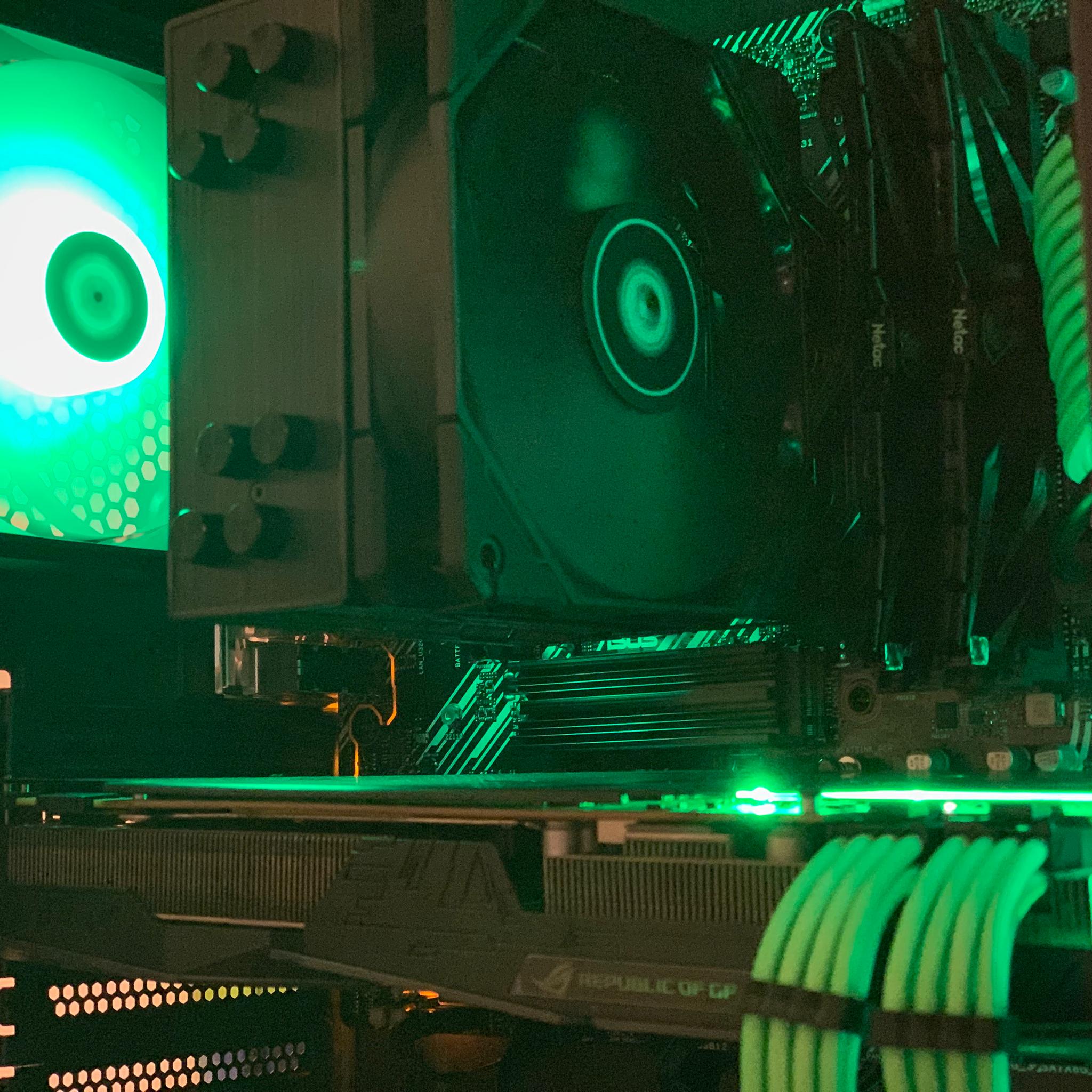 Black/Green Gaming PC(Ryzen 5 5500 + GTX 1080)