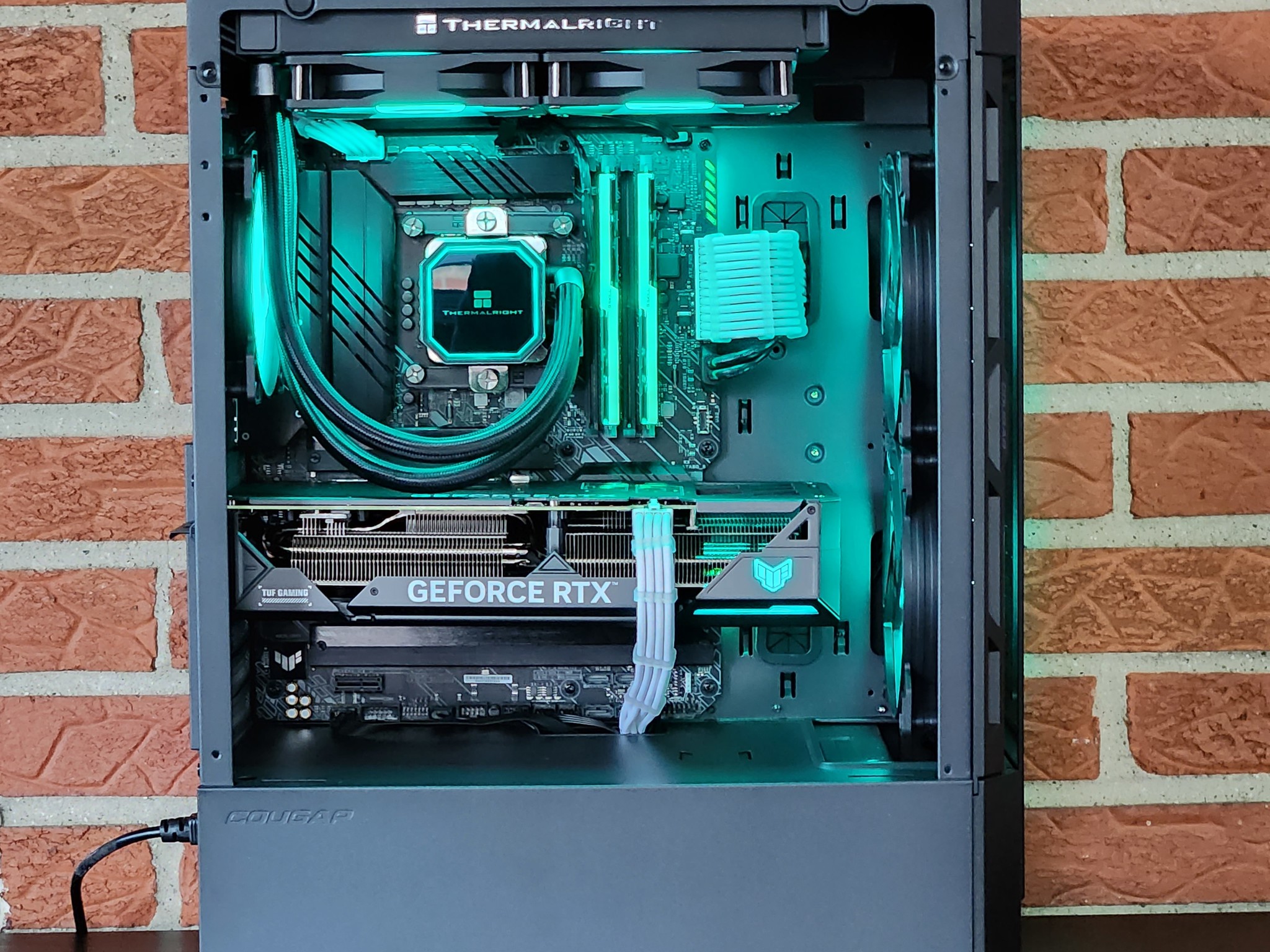 RTX 4060 Ti // RYZEN 5 5600x // 240MM AIO // 16GB RAM // 1TB SSD