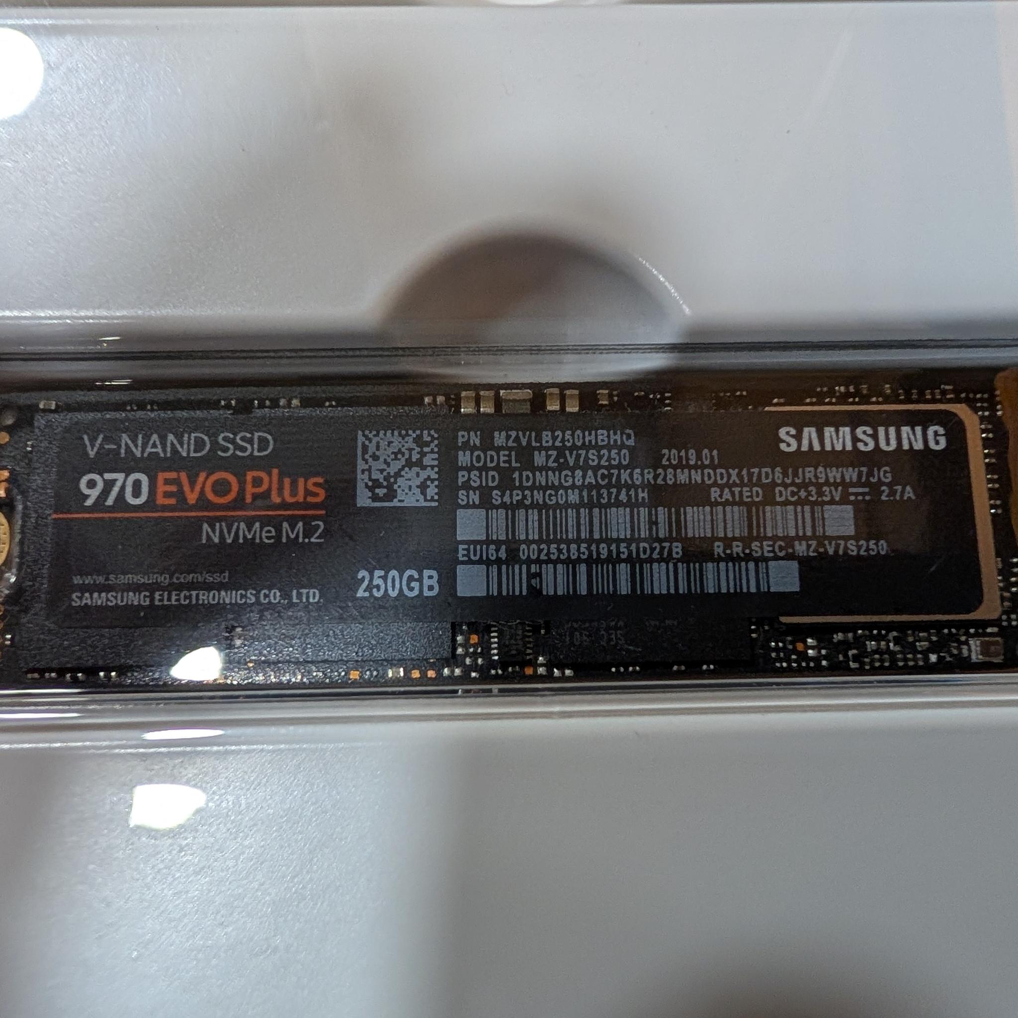 Samsung 970 EVO Plus 250GB NVMe M.2 with Windows 11 Pro - Boot Drive