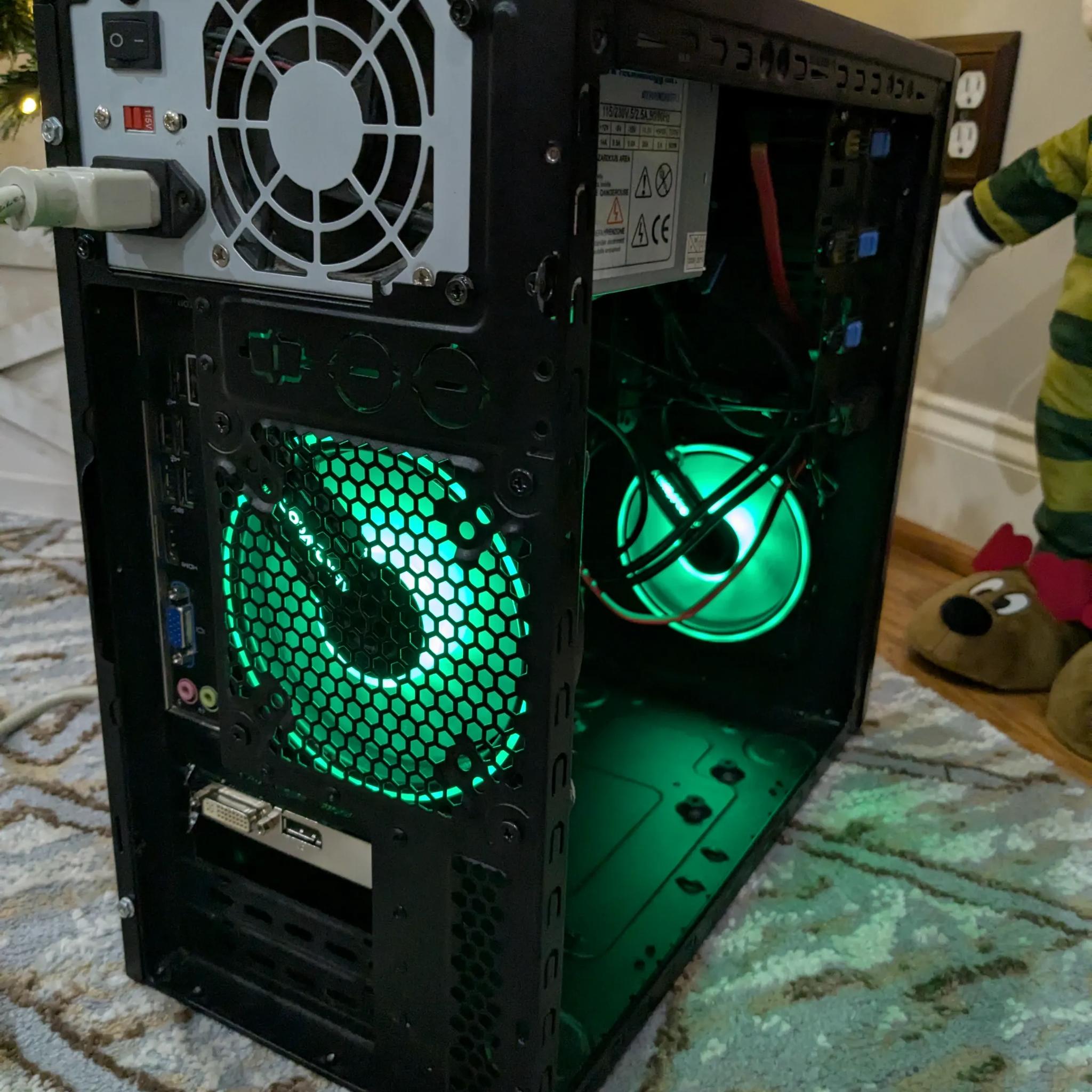 Scratch and Dent | 60 FPS Fortnite | 180 Day Warranty | Xeon, 16GB RAM, 2GB Quadro, 480GB SSD, WiFi