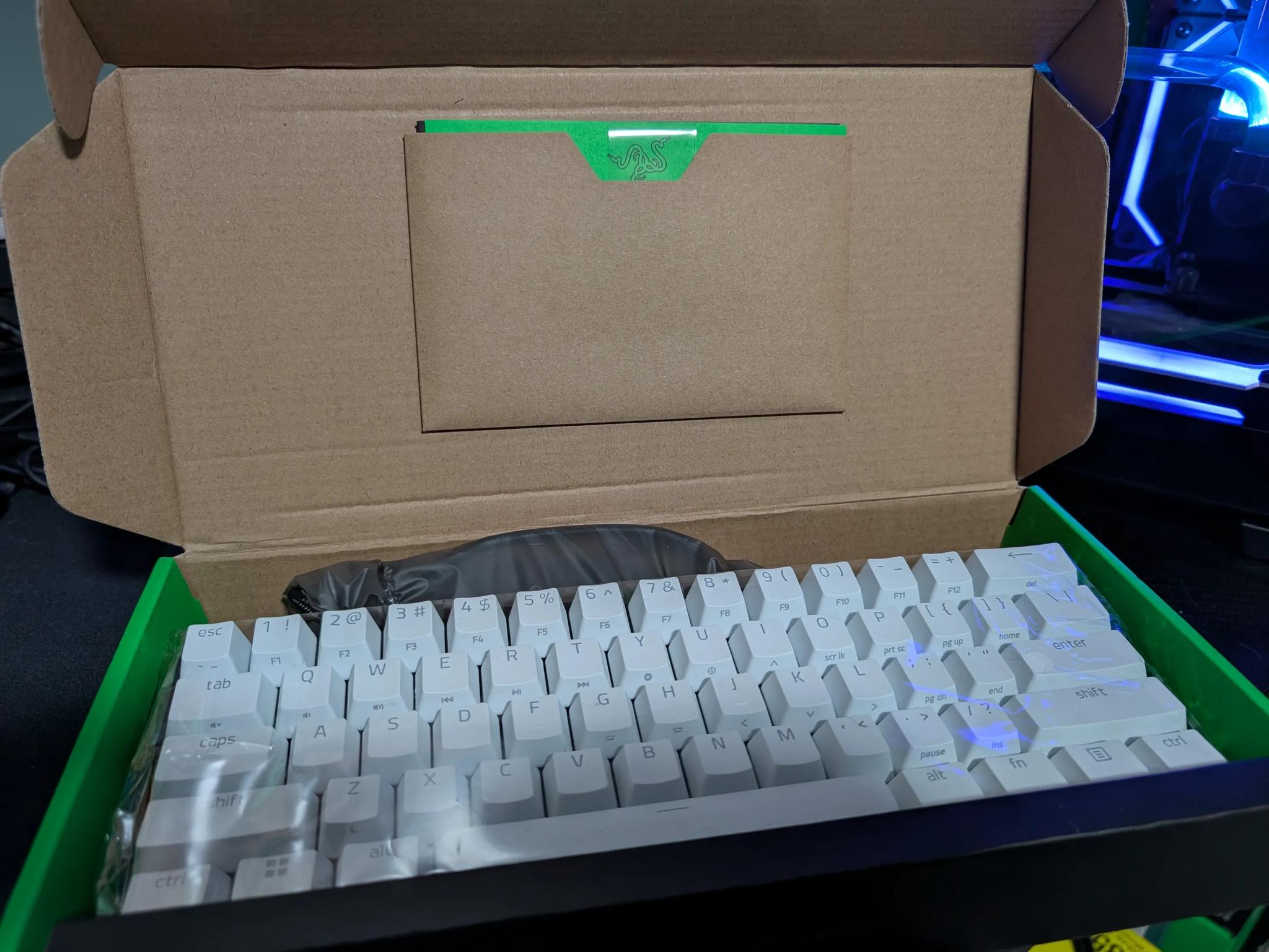 Razer Huntman Mini 60% Keyboard - White