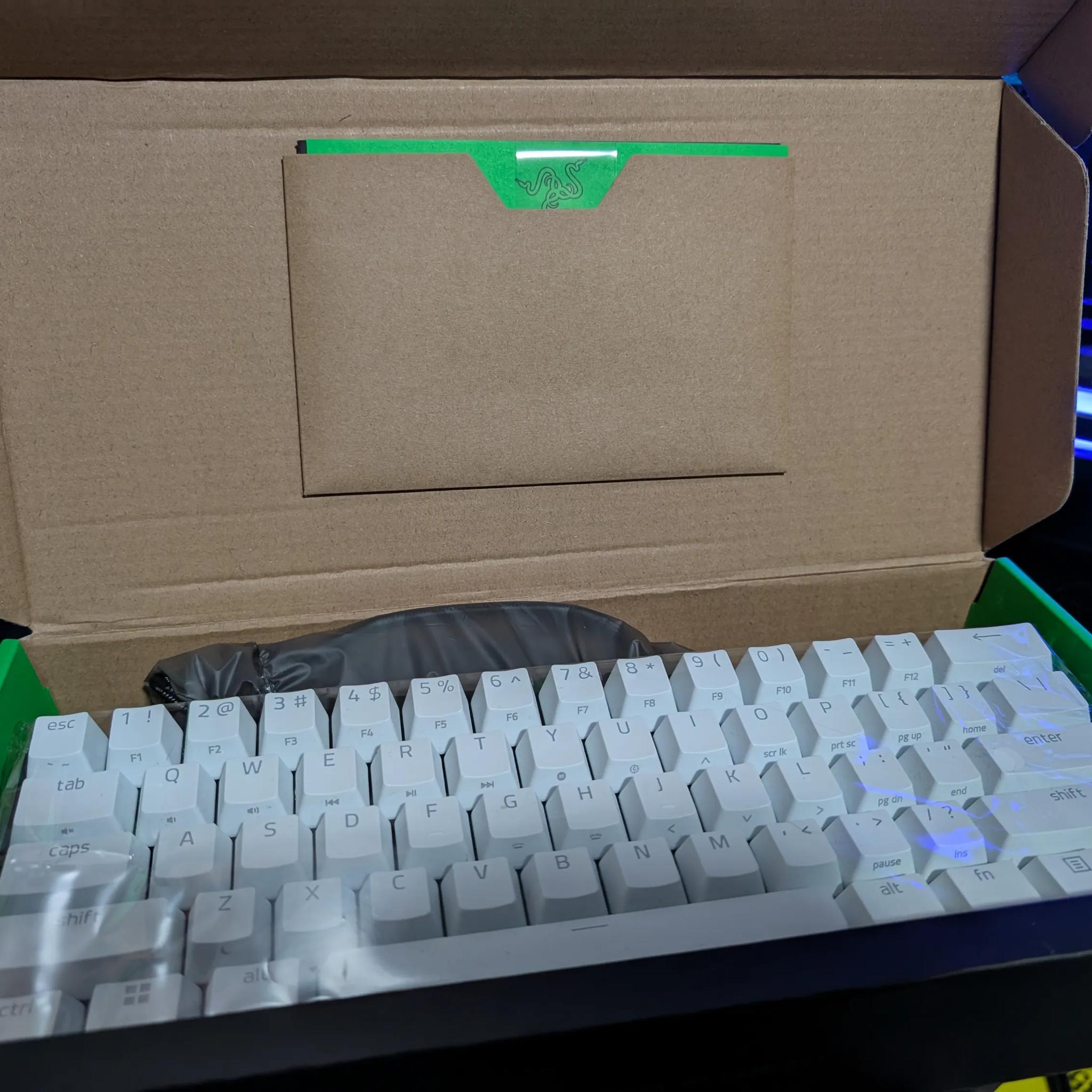 Razer Huntman Mini 60% Keyboard - White