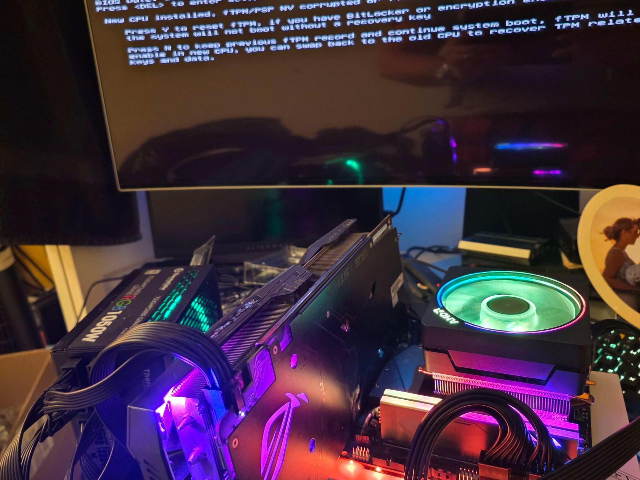Asrock B550i Aorus Pro AX + 3950X 16/32 + 16 GB AORUS RGB