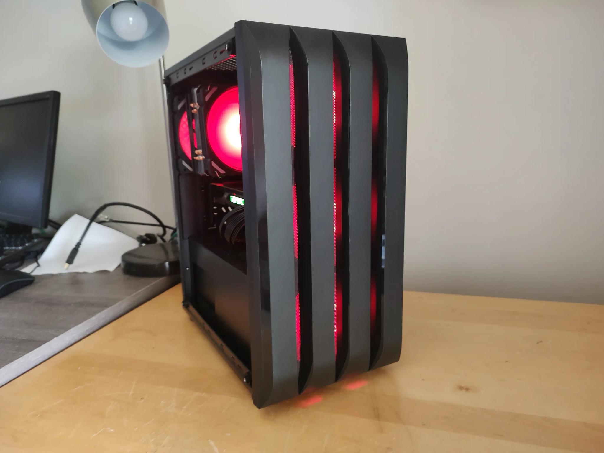Gaming PC - i5 4570, GTX 1070, 8gb RAM / 512GB SSD