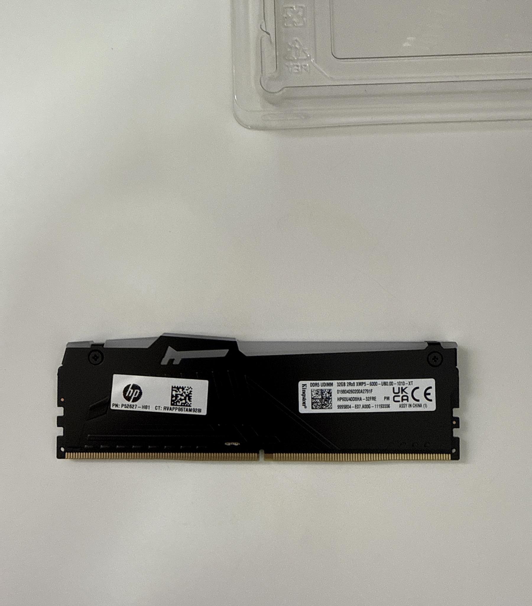 HP OEM Kingston FURY Beast RGB 32GB DDR5-6000 CL40 — 1x32 (HP60U40D8HA-32FRE)